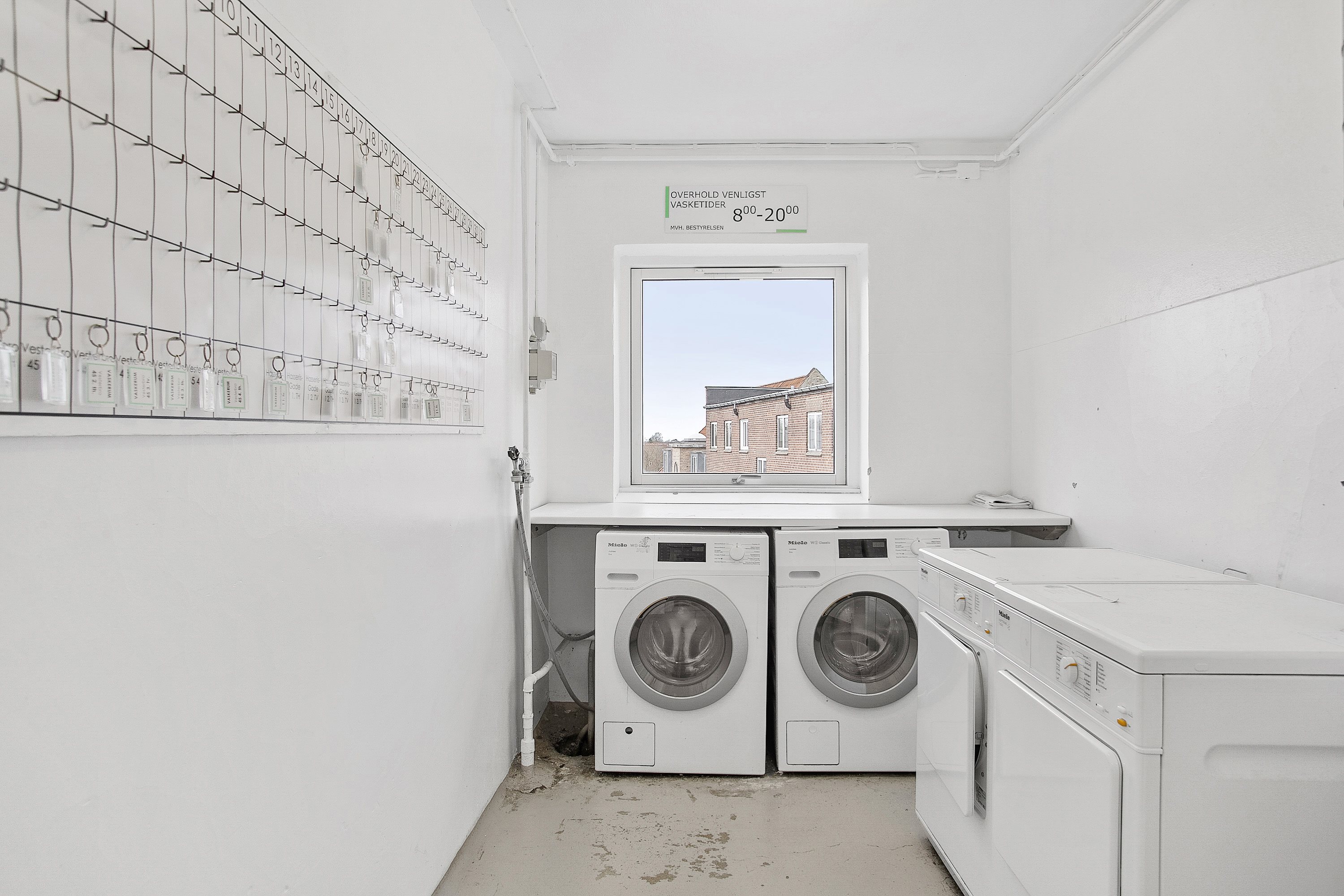 Fremhævet fælles vaskerum billede i fuldskærmstilstand. Billede af Vesterbro 45, 1. tv., 9000 Aalborg
