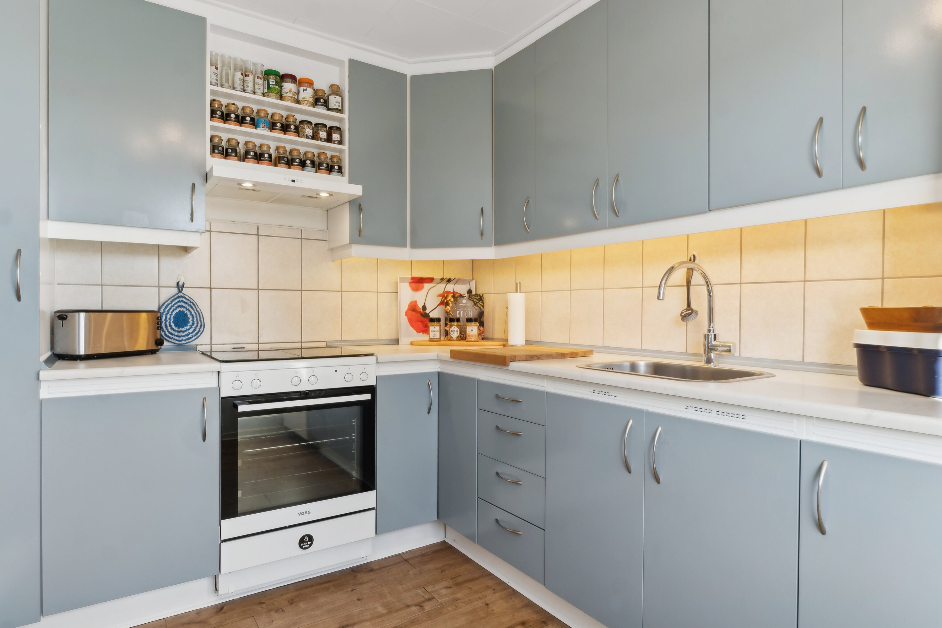 Fremhævet køkken billede i fuldskærmstilstand. Billede af Bakkevej 3, 5935 Bagenkop