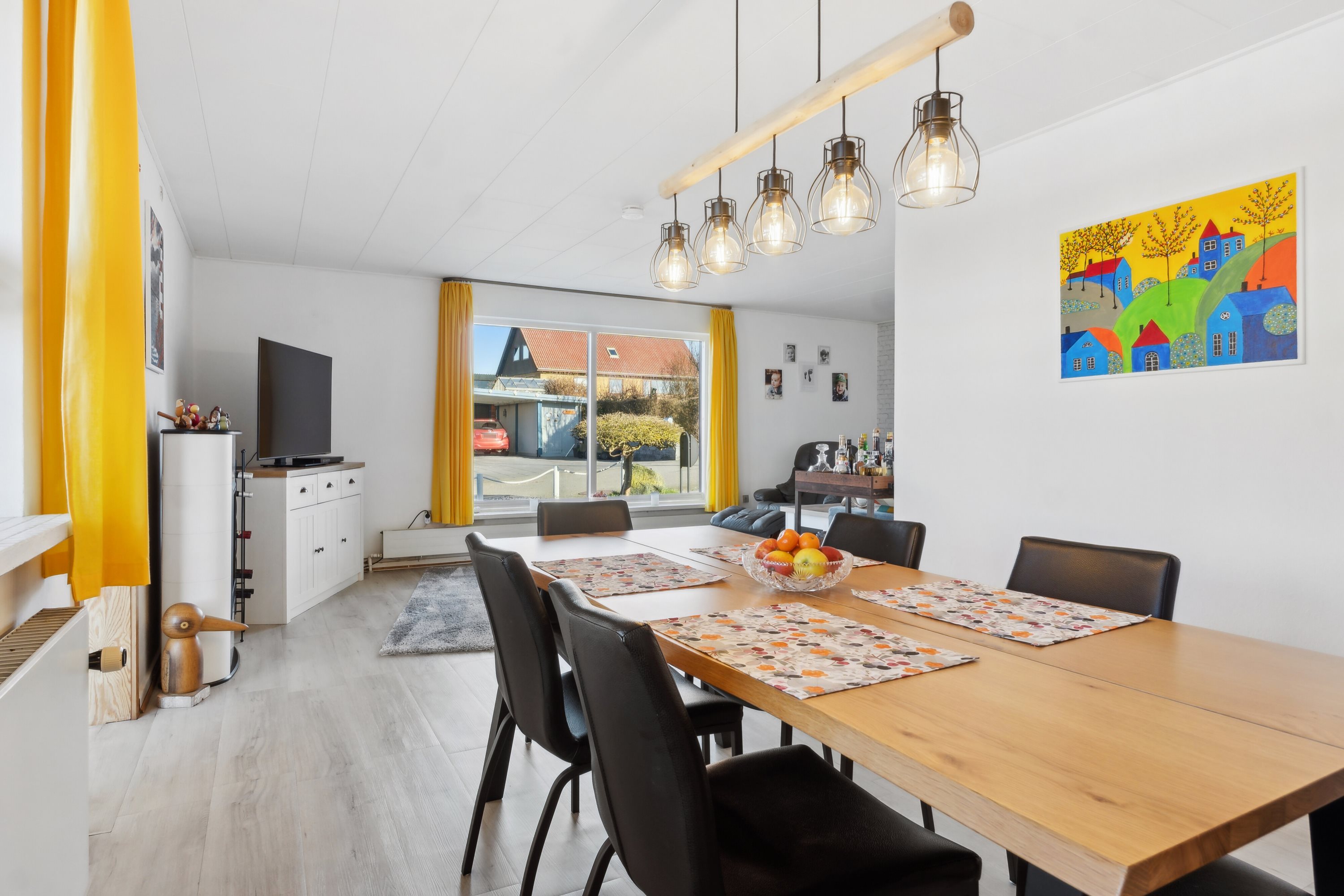 Fremhævet spiseplads billede i fuldskærmstilstand. Billede af Bakkevej 3, 5935 Bagenkop