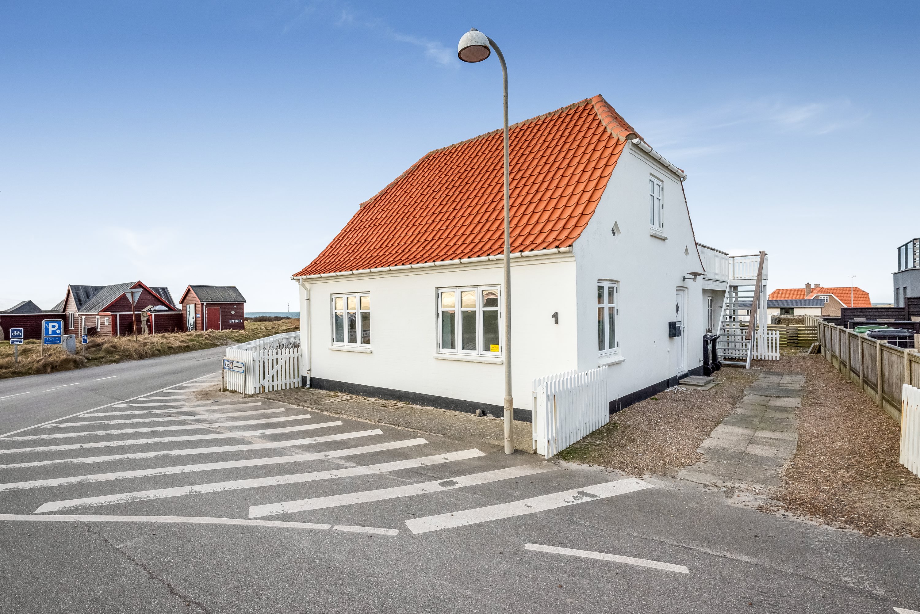 Fremhævet ejendommen billede i fuldskærmstilstand. Billede af Vesterhavsgade 1, Ferring, 7620 Lemvig