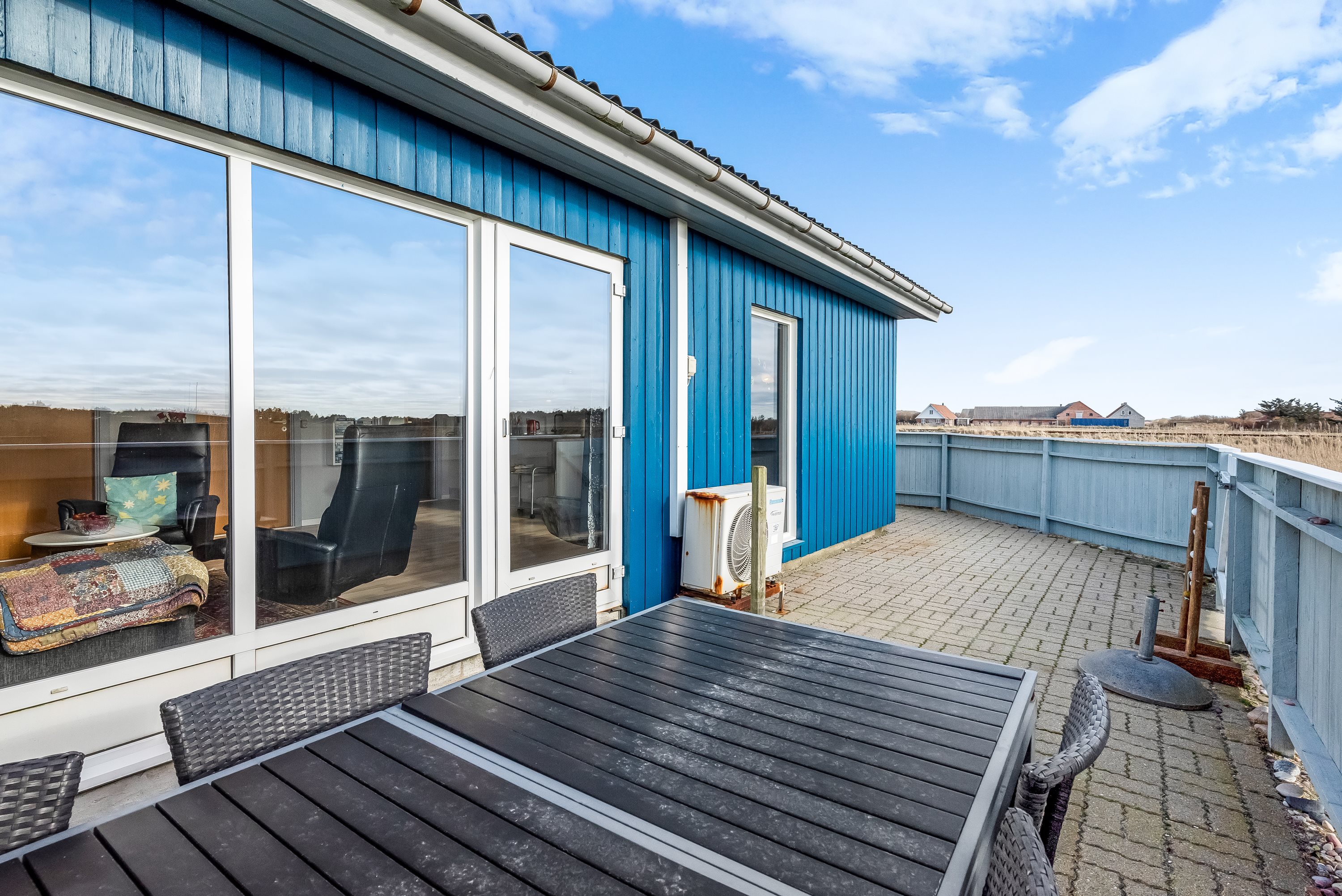 Fremhævet terrasse billede i fuldskærmstilstand. Billede af Alkajavej 1, Vrist, 7673 Harboøre