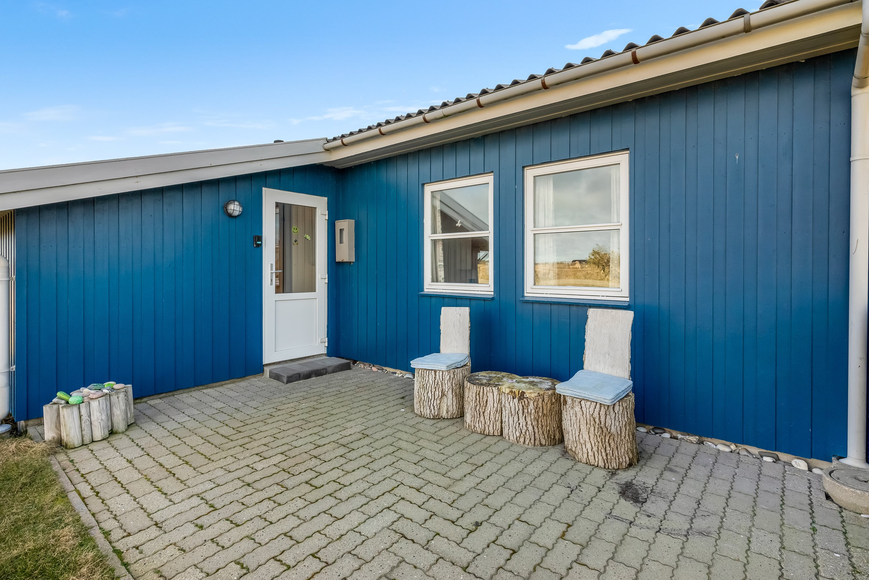 Fremhævet terrasse billede i fuldskærmstilstand. Billede af Alkajavej 1, Vrist, 7673 Harboøre