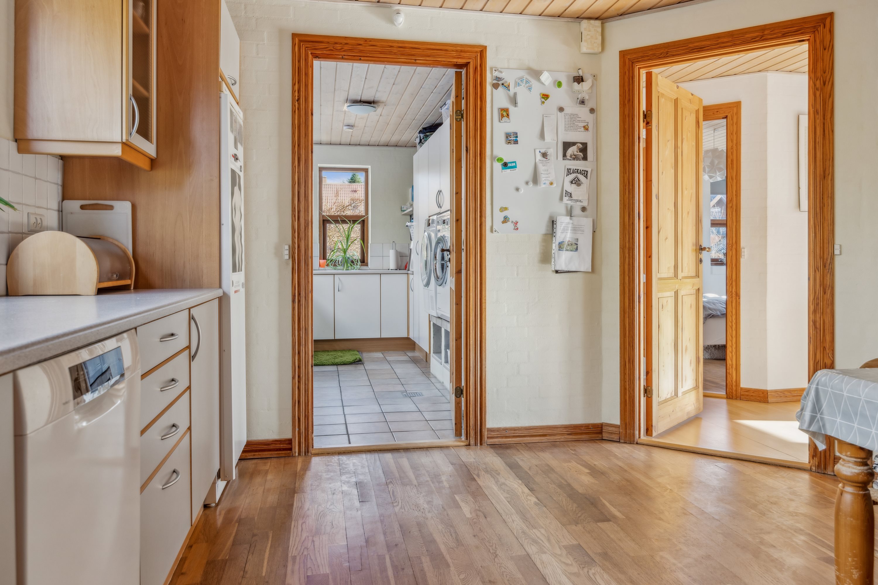 Fremhævet gang billede i fuldskærmstilstand. Billede af Karolinelund 2, 9460 Brovst