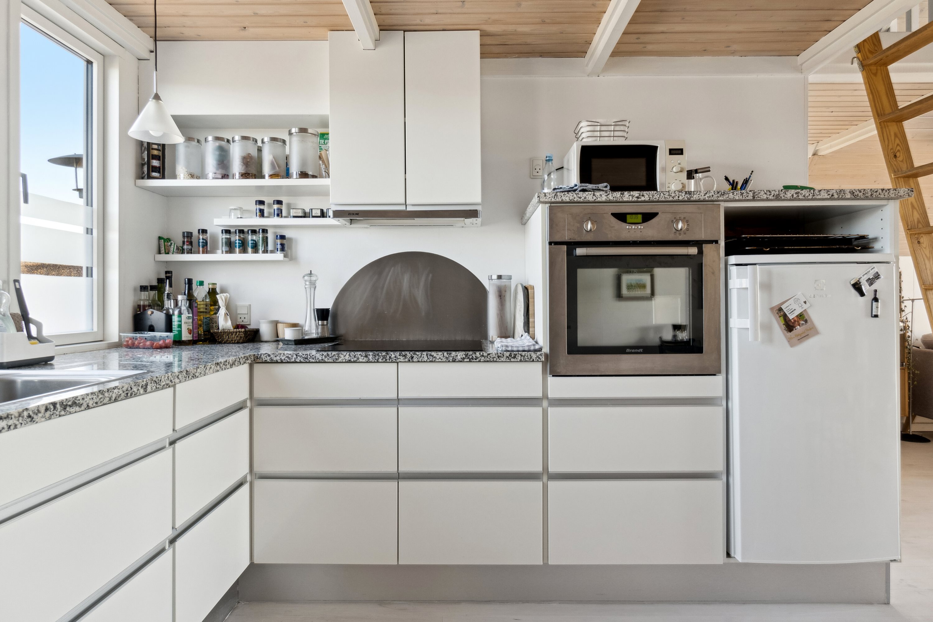 Fremhævet køkken billede i fuldskærmstilstand. Billede af Dansvej 1, Drøsselbjerg, 4200 Slagelse