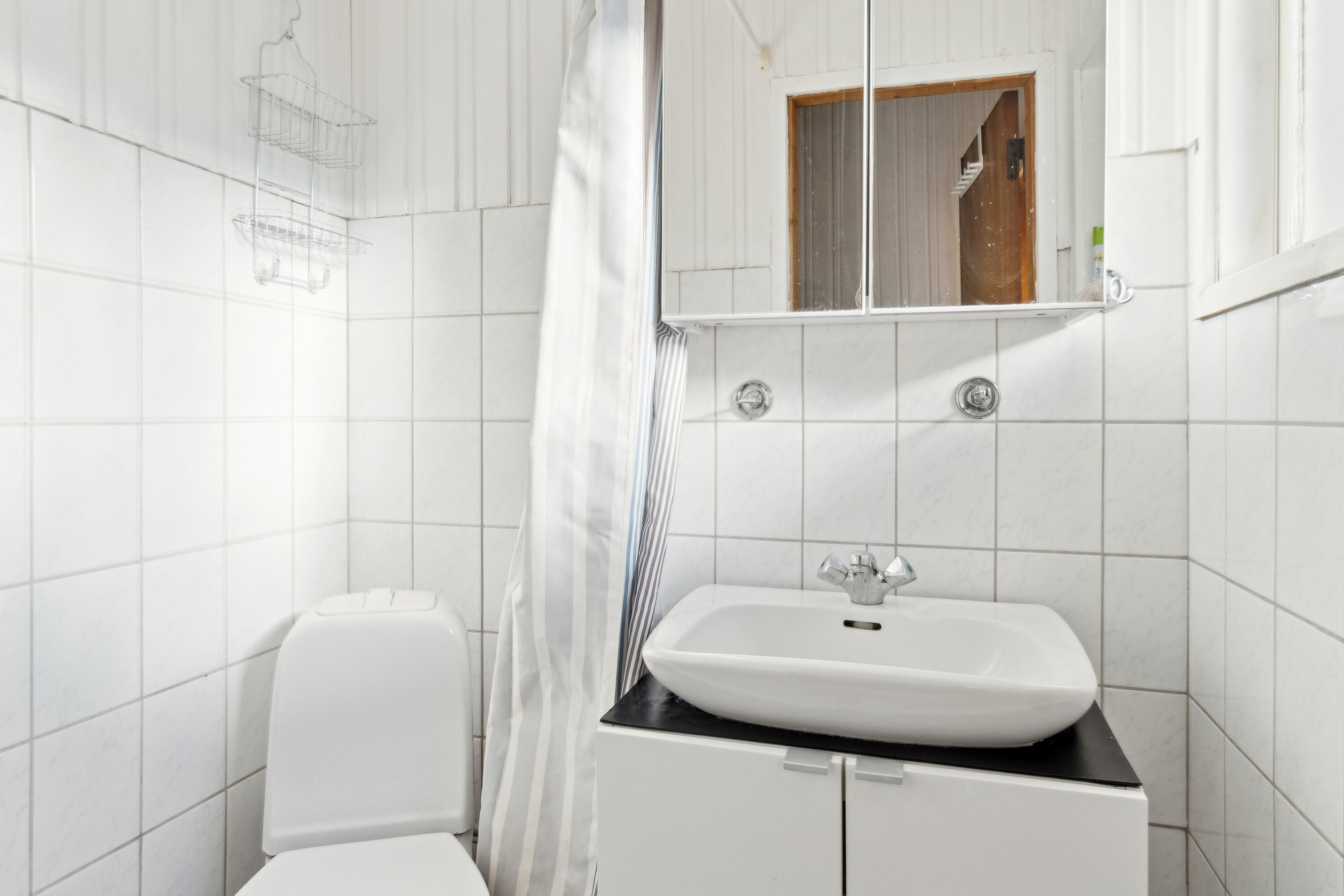 Fremhævet badeværelse billede i fuldskærmstilstand. Billede af Dompapvej 7, St Kongsmark, 4200 Slagelse