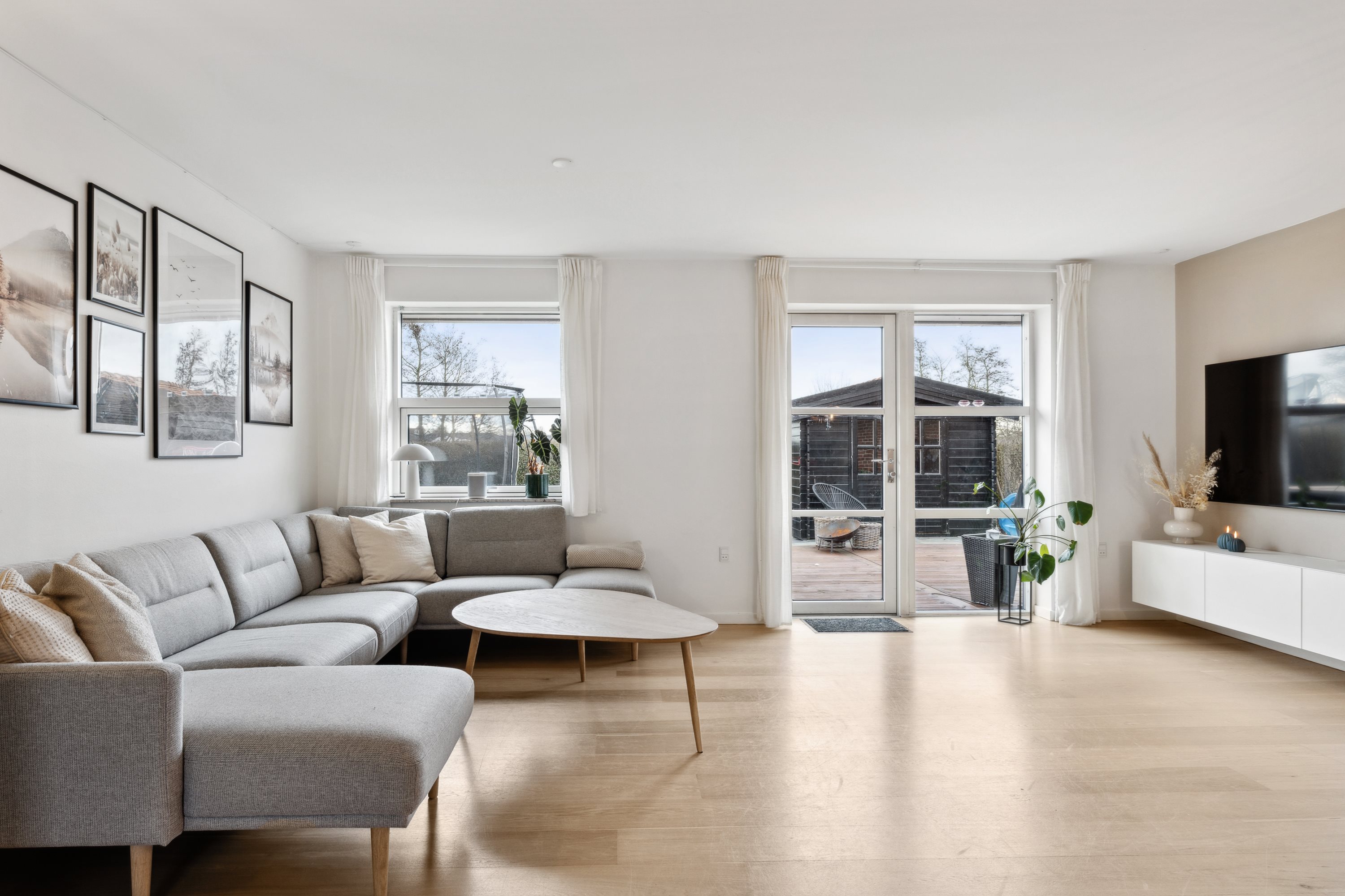 Fremhævet stue billede i fuldskærmstilstand. Billede af Garbeled 12, Årslev, 5792 Årslev