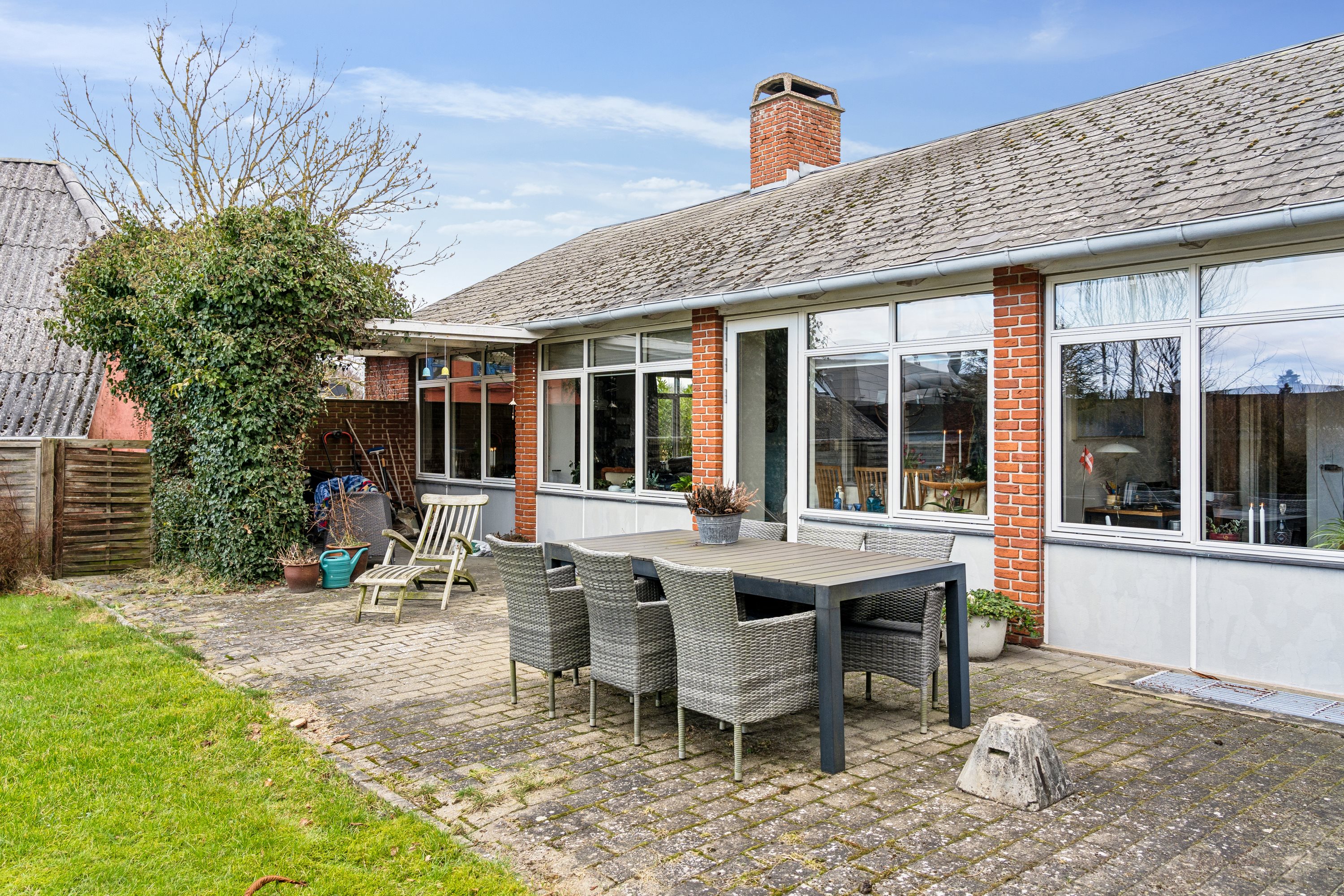 Fremhævet ejendom 1 billede i fuldskærmstilstand. Billede af Springvandspladsen 4, Als, 9560 Hadsund