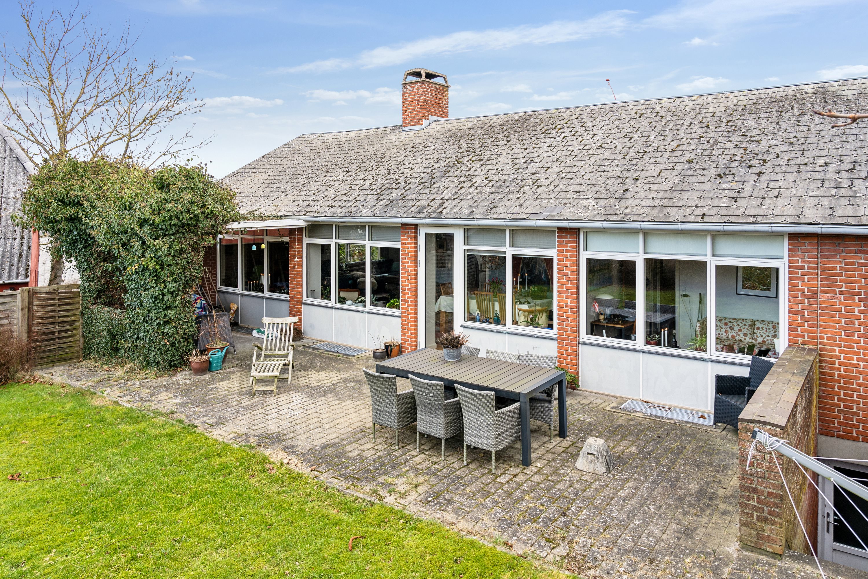 Miniaturebillede 2: ejendom 1. Billede af Springvandspladsen 4, Als, 9560 Hadsund