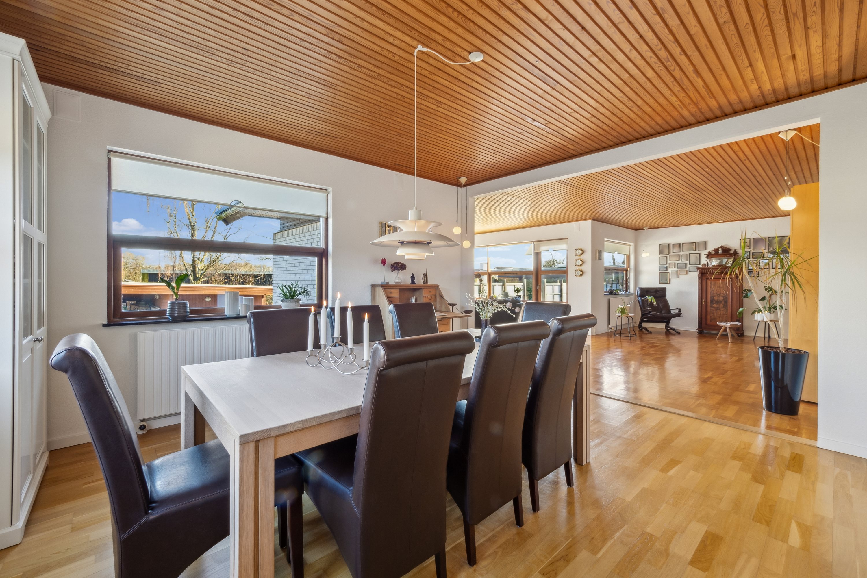 Fremhævet stue billede i fuldskærmstilstand. Billede af Græsmarken 11, 7900 Nykøbing M