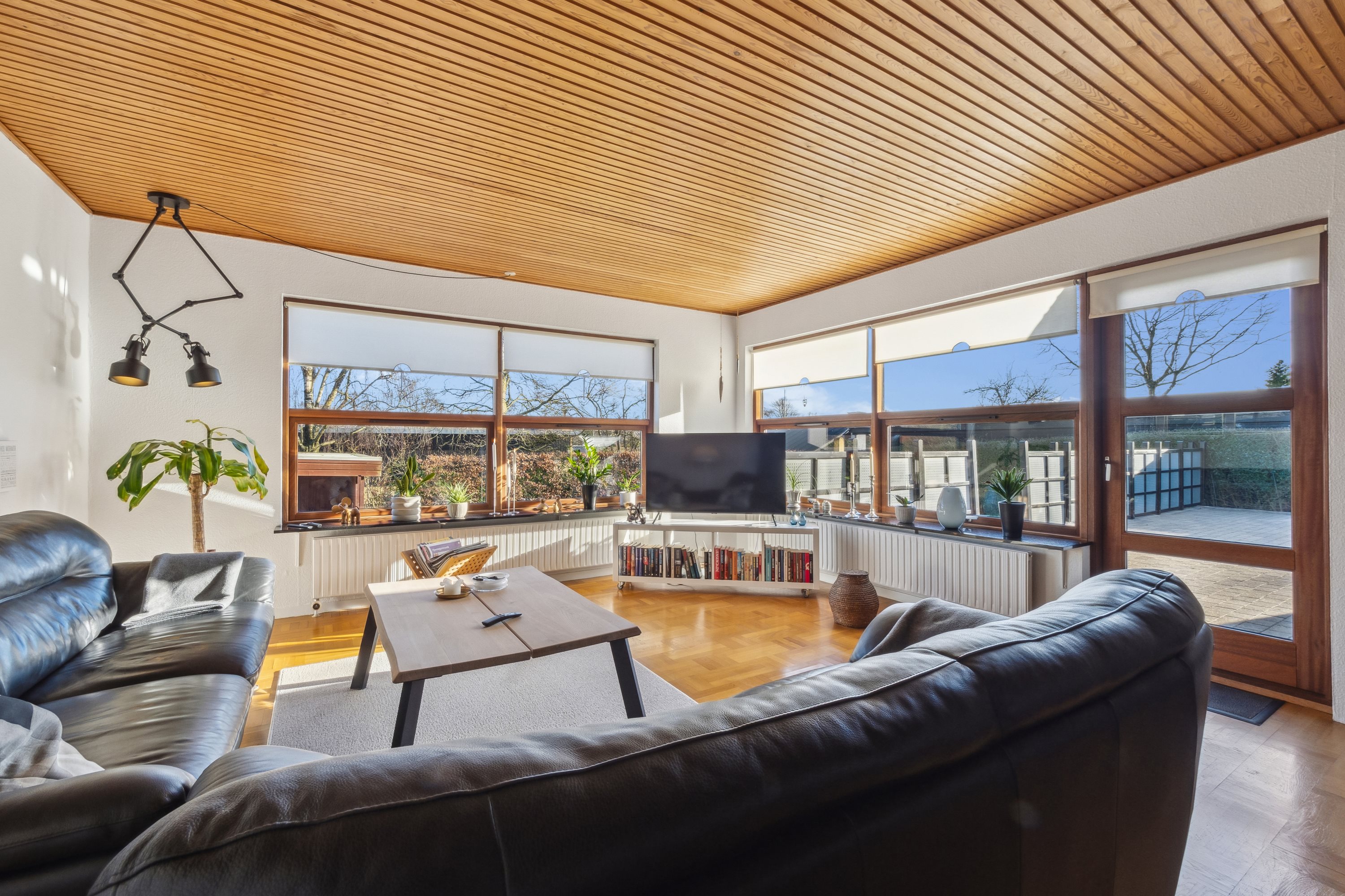 Fremhævet stue billede i fuldskærmstilstand. Billede af Græsmarken 11, 7900 Nykøbing M