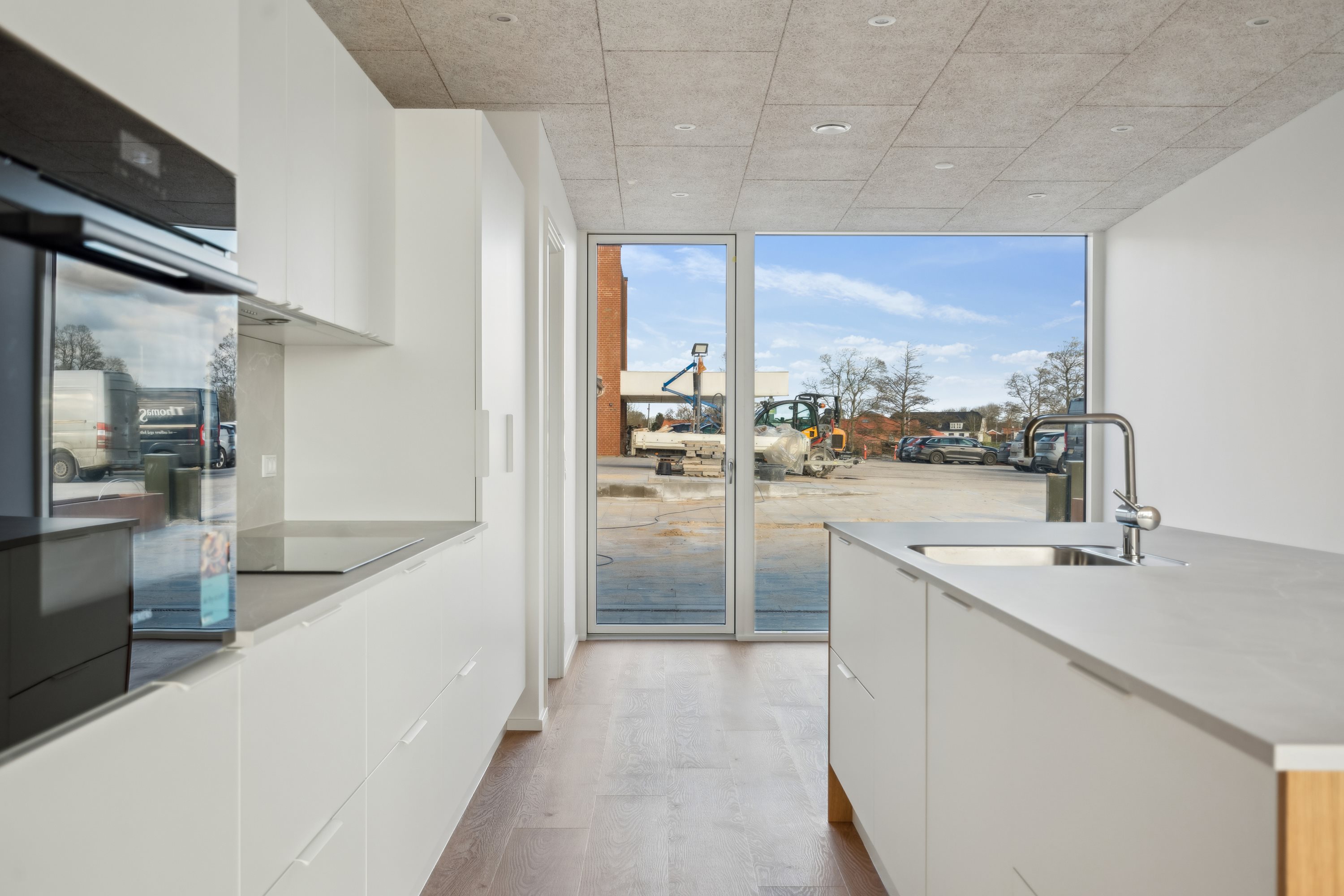 Fremhævet køkken billede i fuldskærmstilstand. Billede af Kornumgårdsvej 16, 9700 Brønderslev