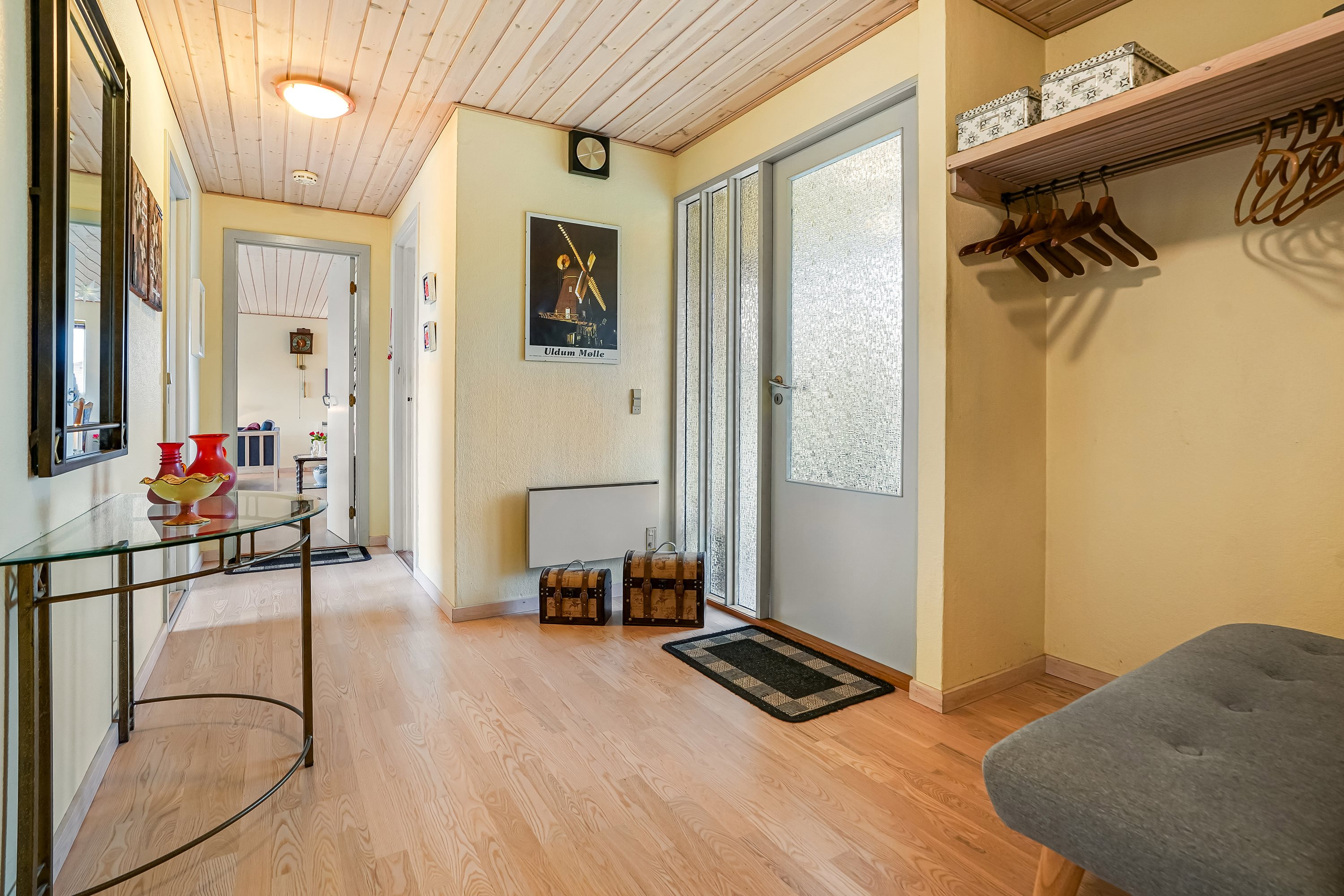 Fremhævet stue billede i fuldskærmstilstand. Billede af Åbrinken 15, Dortheasminde, 7171 Uldum