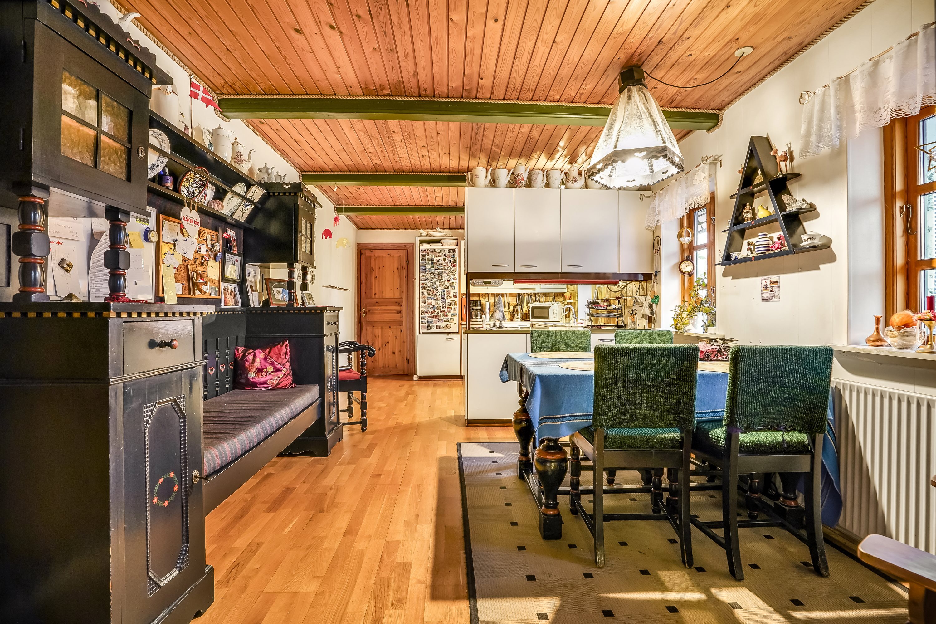 Fremhævet køkken billede i fuldskærmstilstand. Billede af Ruerne 10, Tellerup, 5591 Gelsted