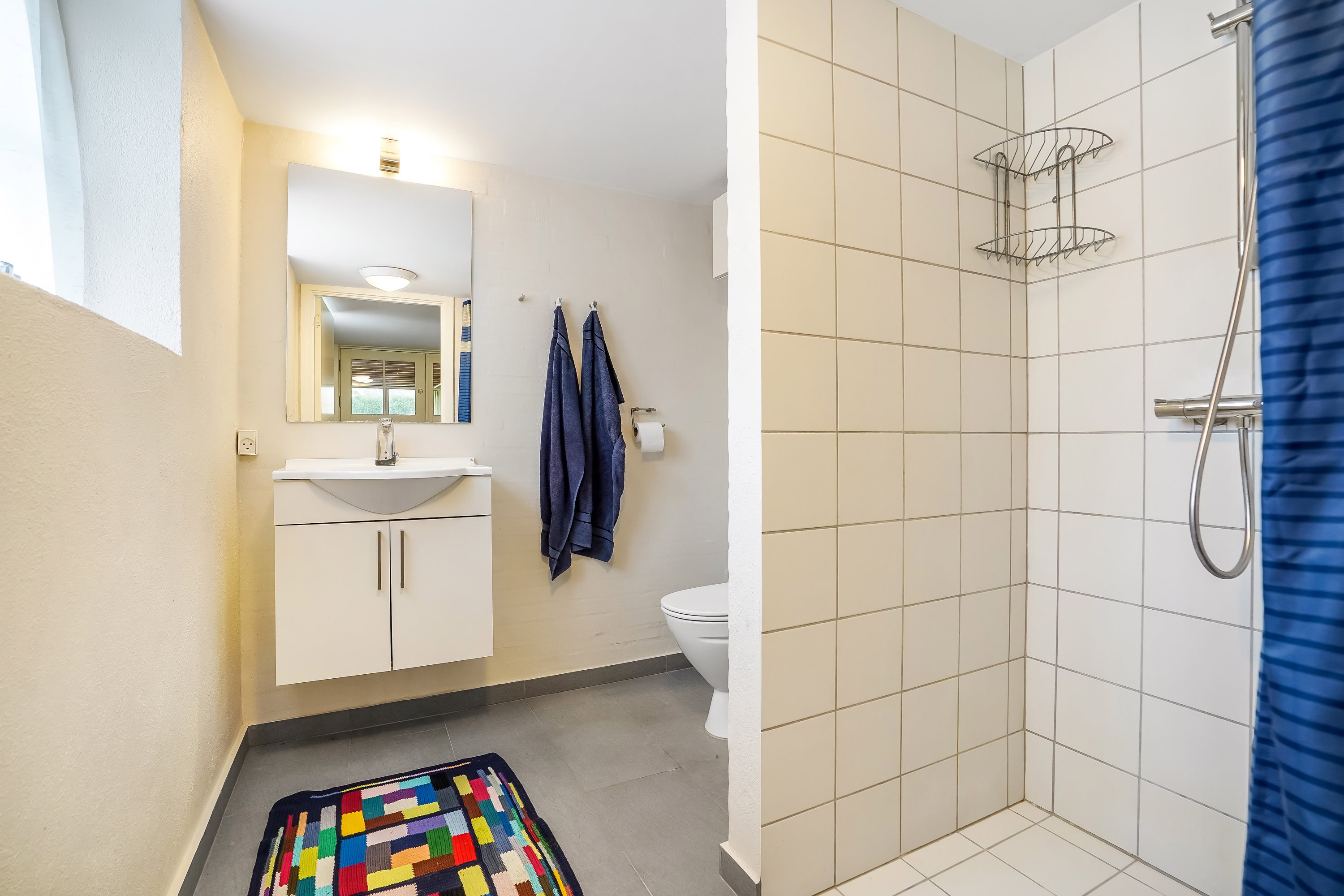 Fremhævet badeværelse billede i fuldskærmstilstand. Billede af Odensevej 126, Skallebølle, 5492 Vissenbjerg