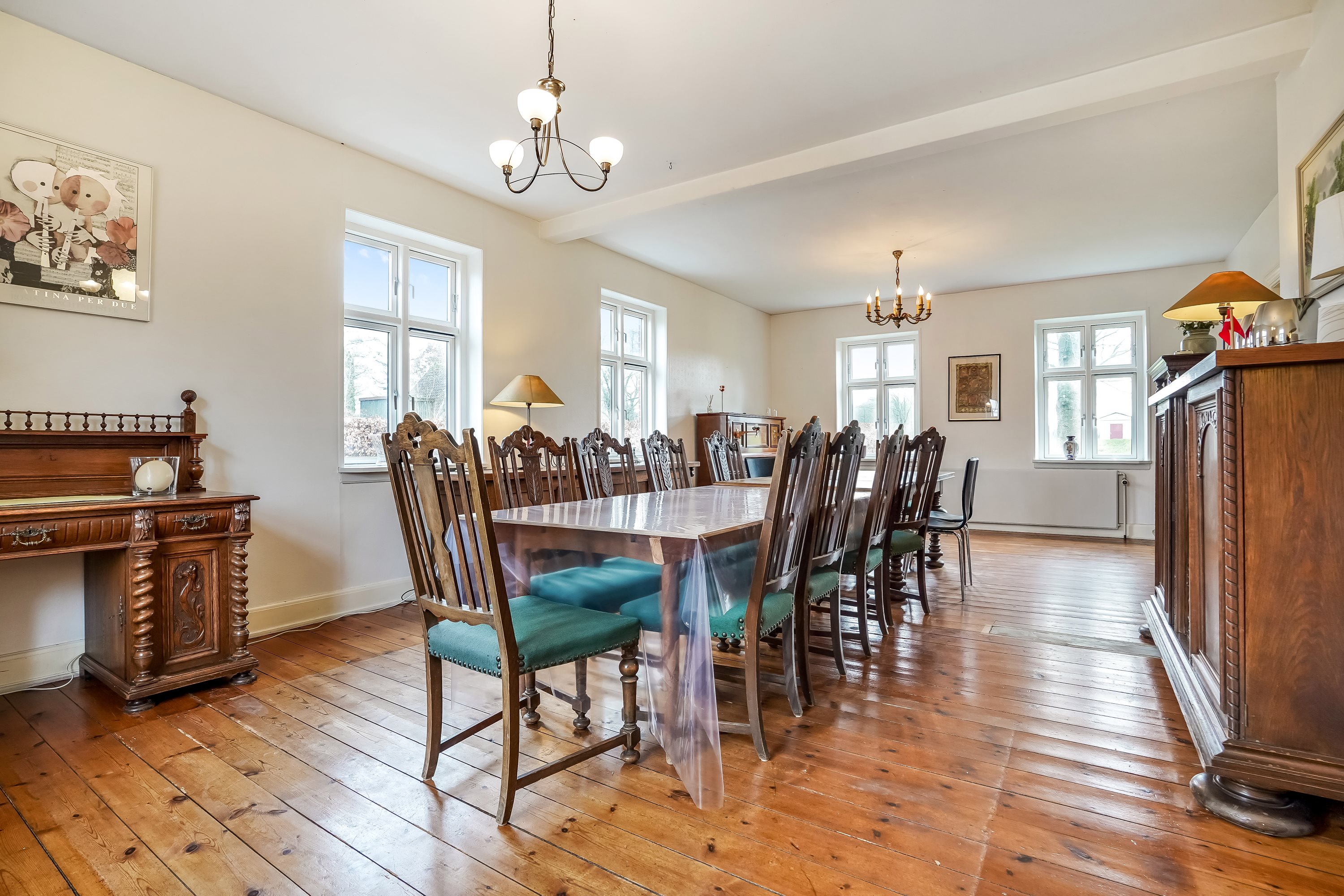 Fremhævet stue billede i fuldskærmstilstand. Billede af Odensevej 126, Skallebølle, 5492 Vissenbjerg