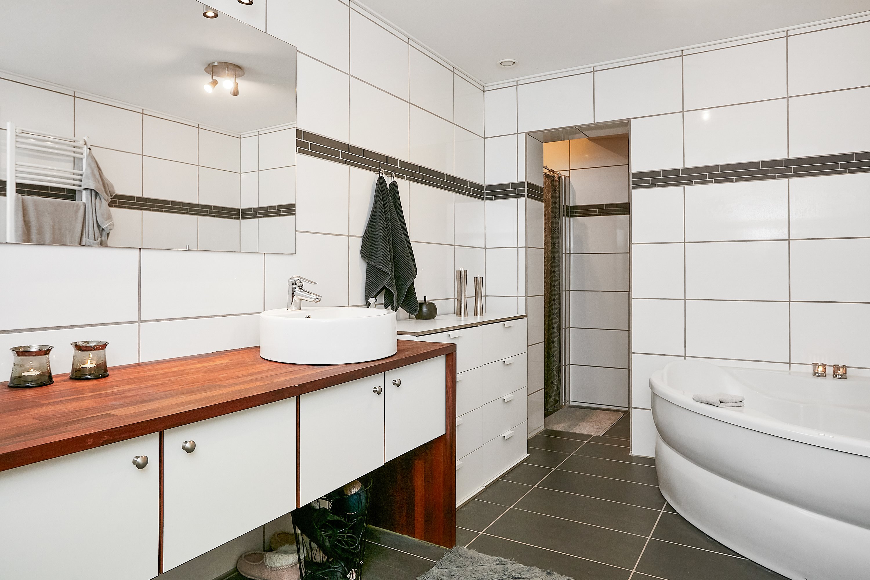 Fremhævet  billede i fuldskærmstilstand. Billede af Tremhøjvej 1, Tvingstrup, 8700 Horsens