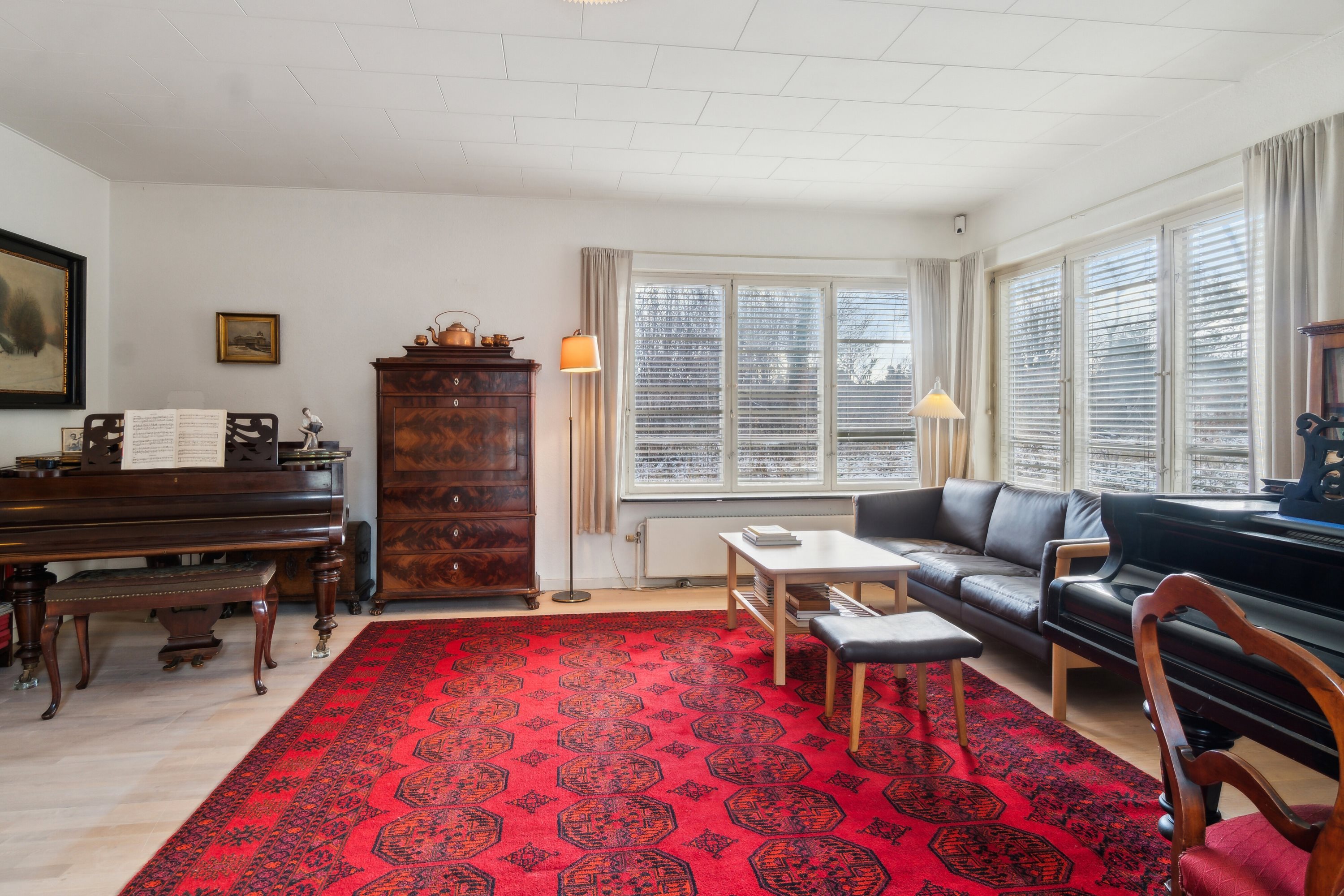 Fremhævet stue billede i fuldskærmstilstand. Billede af Vej 11 3, Jyderup Lyng, 4560 Vig