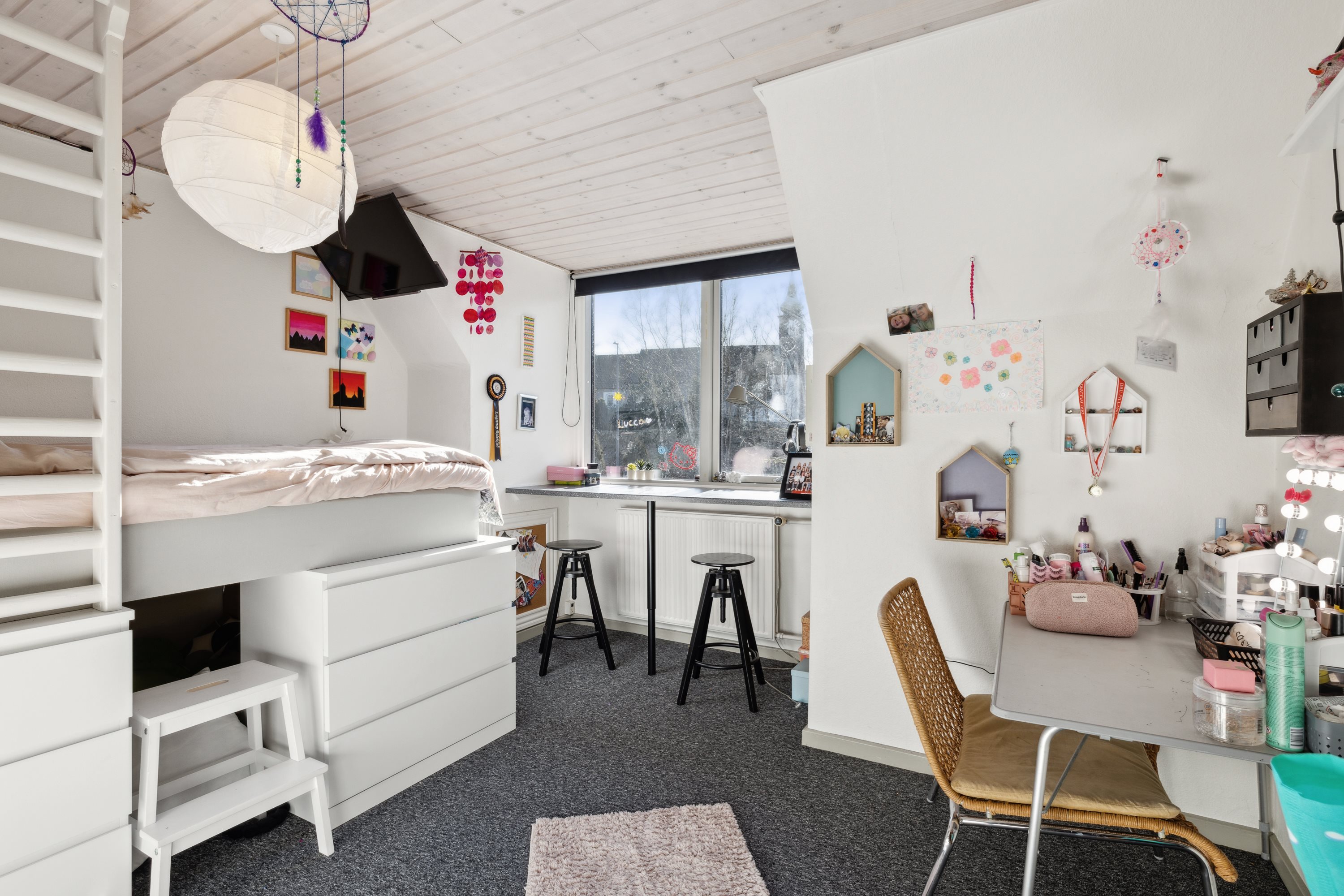 Fremhævet værelse billede i fuldskærmstilstand. Billede af Skivevej 230, 8831 Løgstrup