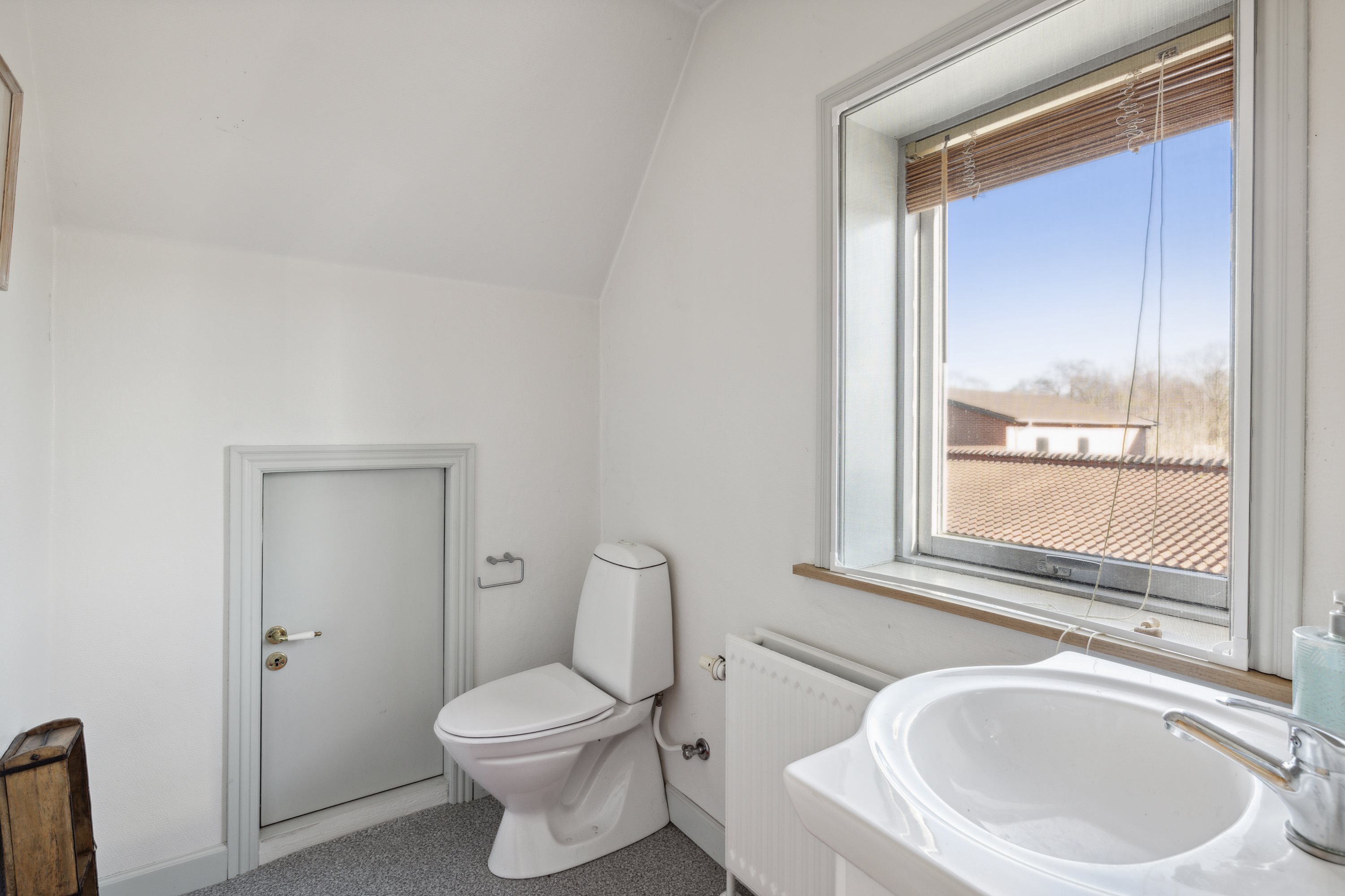 Fremhævet badeværelse billede i fuldskærmstilstand. Billede af Skivevej 230, 8831 Løgstrup