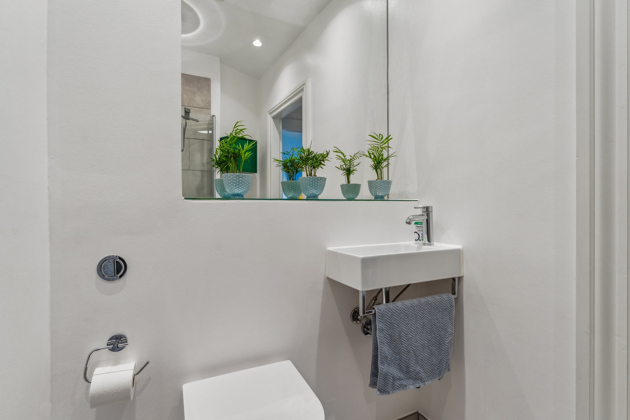 Fremhævet badeværelse billede i fuldskærmstilstand. Billede af Fredensgade 6A, 1., 8900 Randers