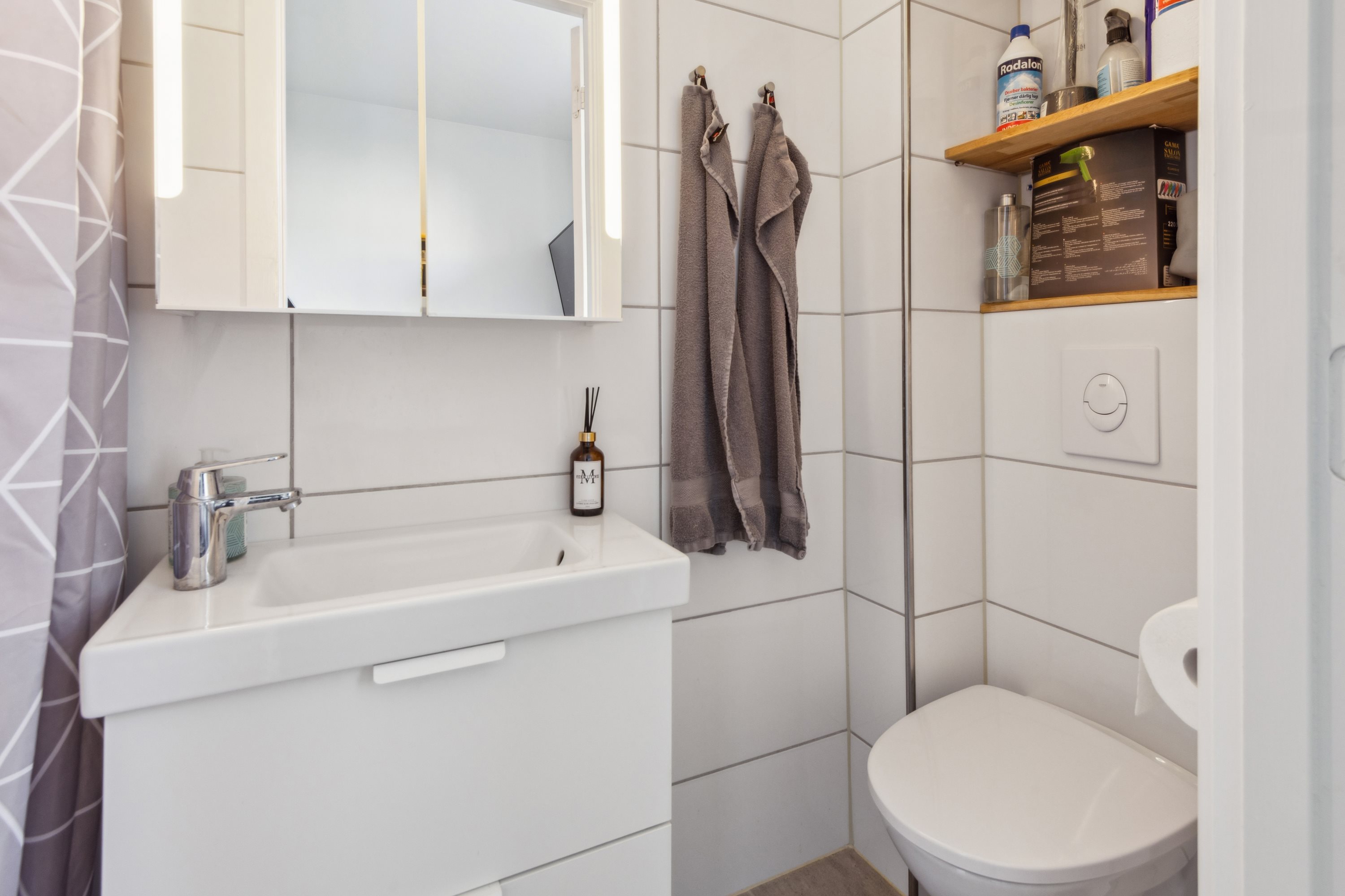 Fremhævet badeværelse billede i fuldskærmstilstand. Billede af Jyllandsgade 19, st.. th., 9000 Aalborg