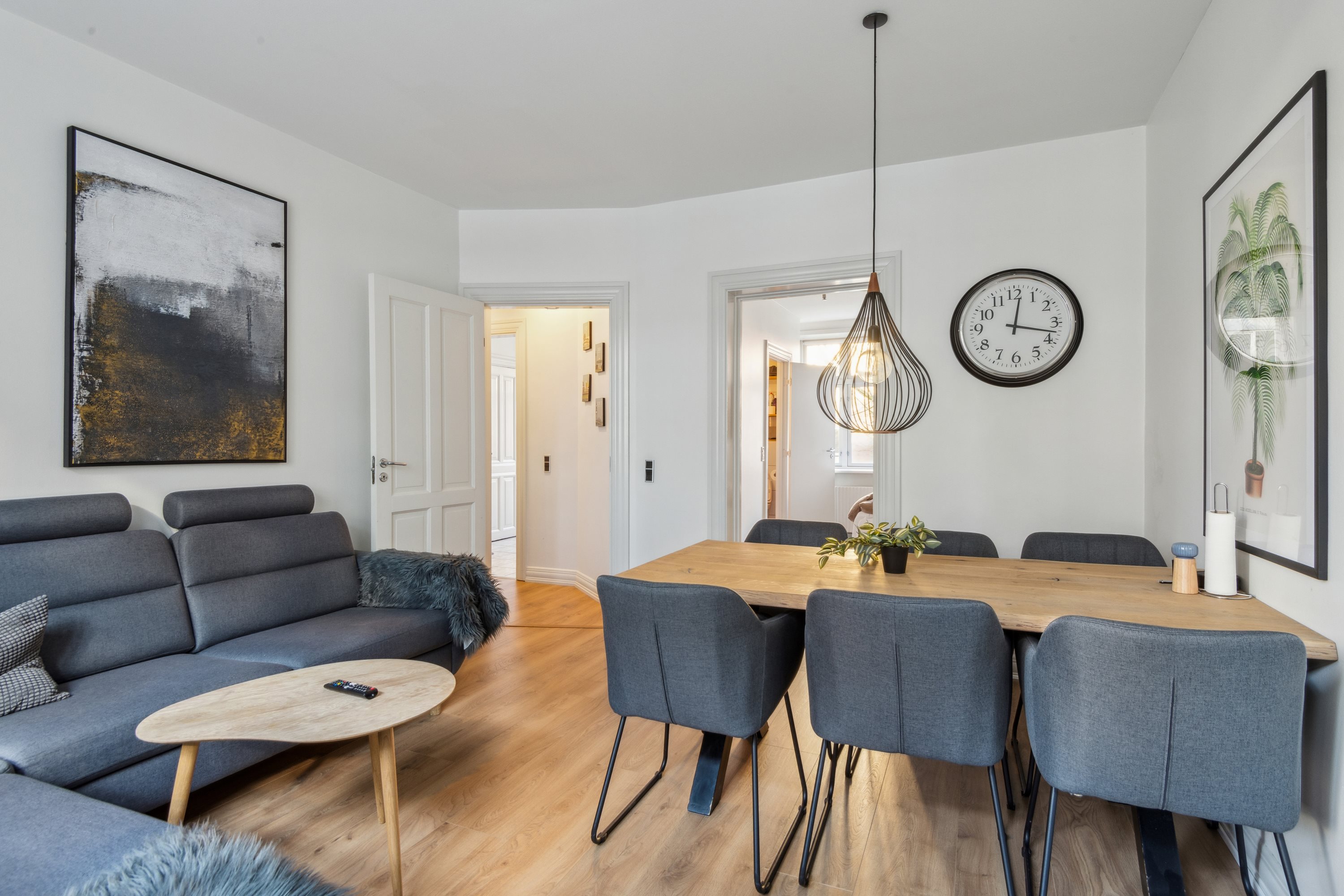 Fremhævet stue billede i fuldskærmstilstand. Billede af Jyllandsgade 19, st.. th., 9000 Aalborg