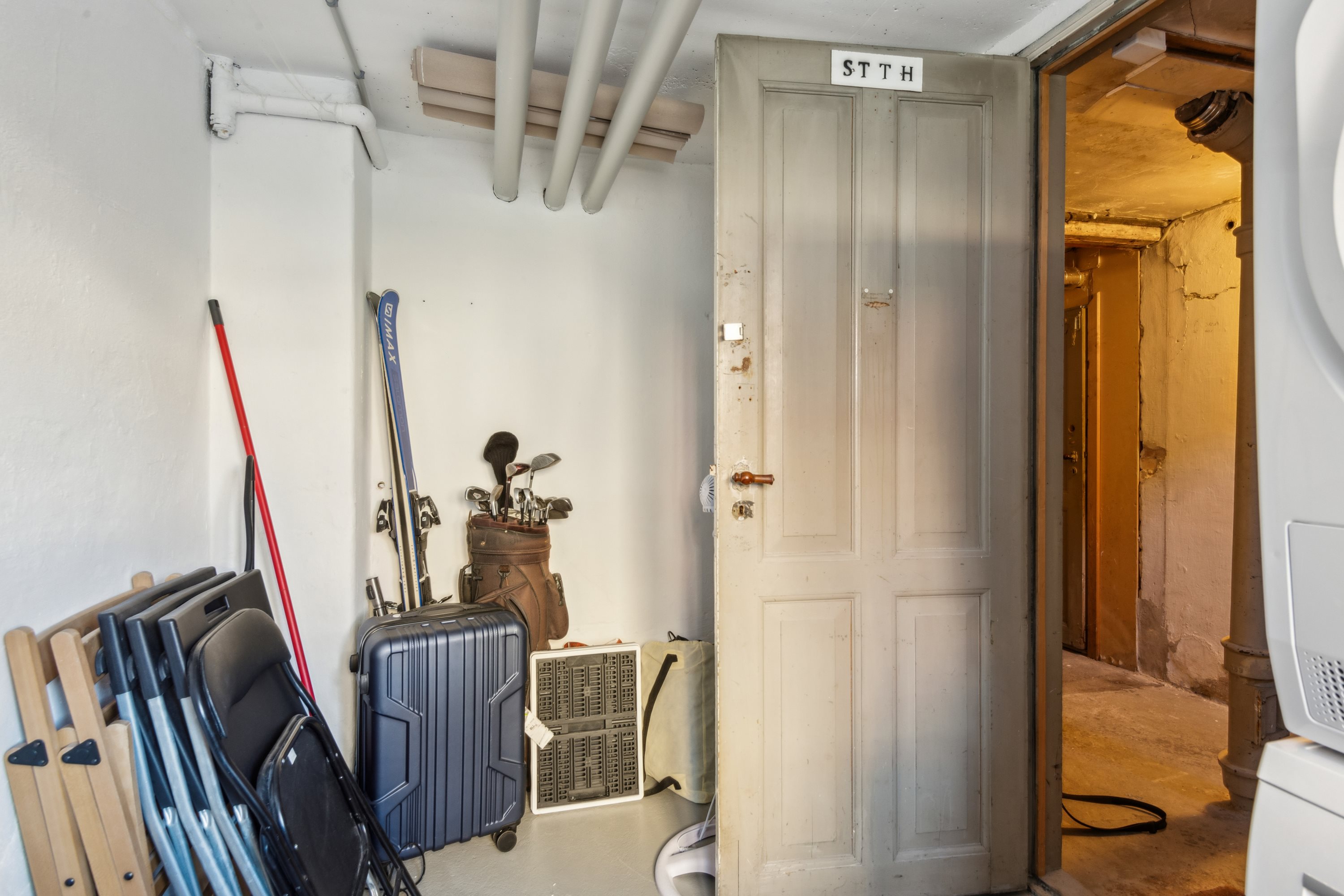 Fremhævet bad billede i fuldskærmstilstand. Billede af Jyllandsgade 19, st.. th., 9000 Aalborg