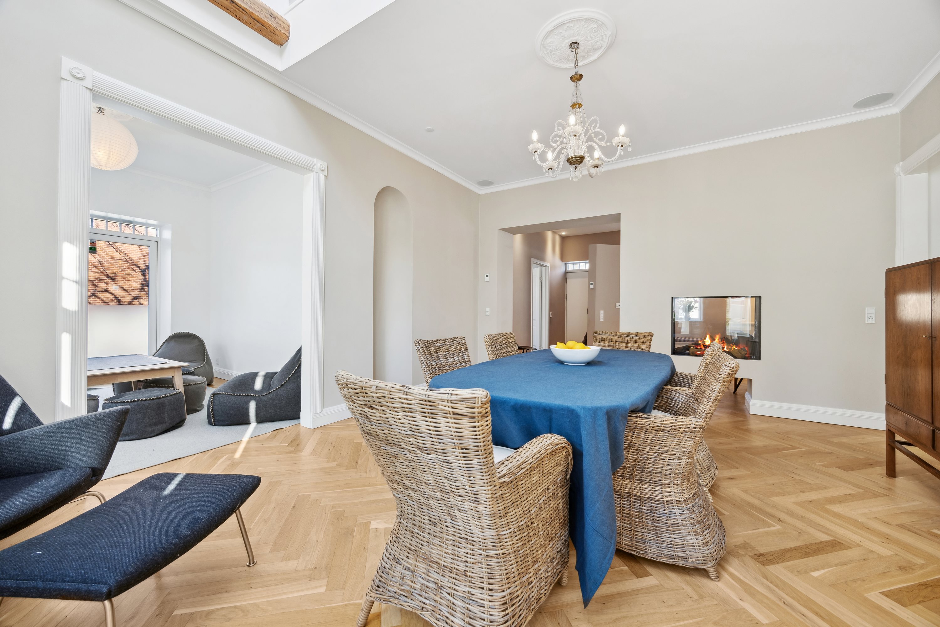 Fremhævet stue billede i fuldskærmstilstand. Billede af Galstersgade 4, 9400 Nørresundby