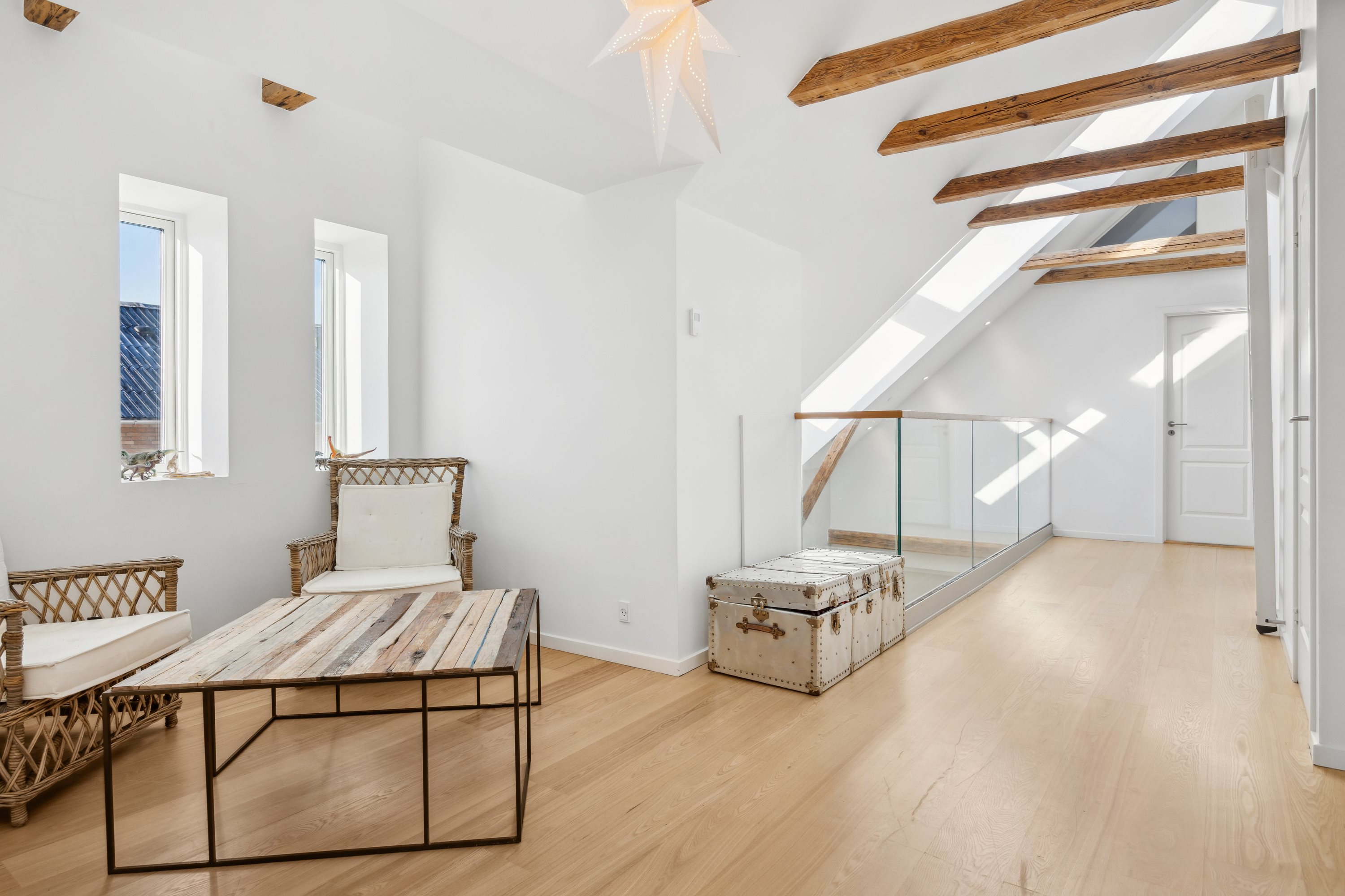 Fremhævet stue billede i fuldskærmstilstand. Billede af Galstersgade 4, 9400 Nørresundby