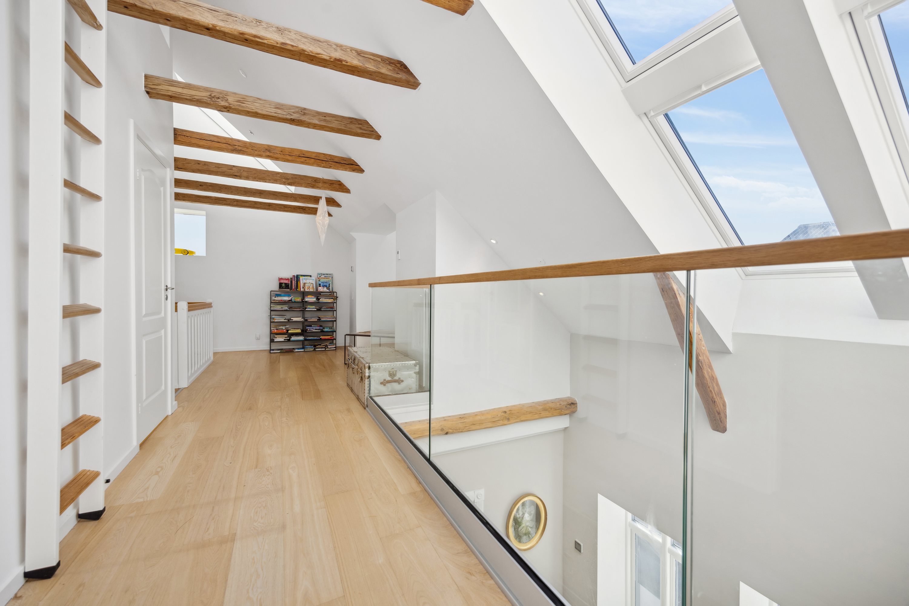 Fremhævet trappe billede i fuldskærmstilstand. Billede af Galstersgade 4, 9400 Nørresundby