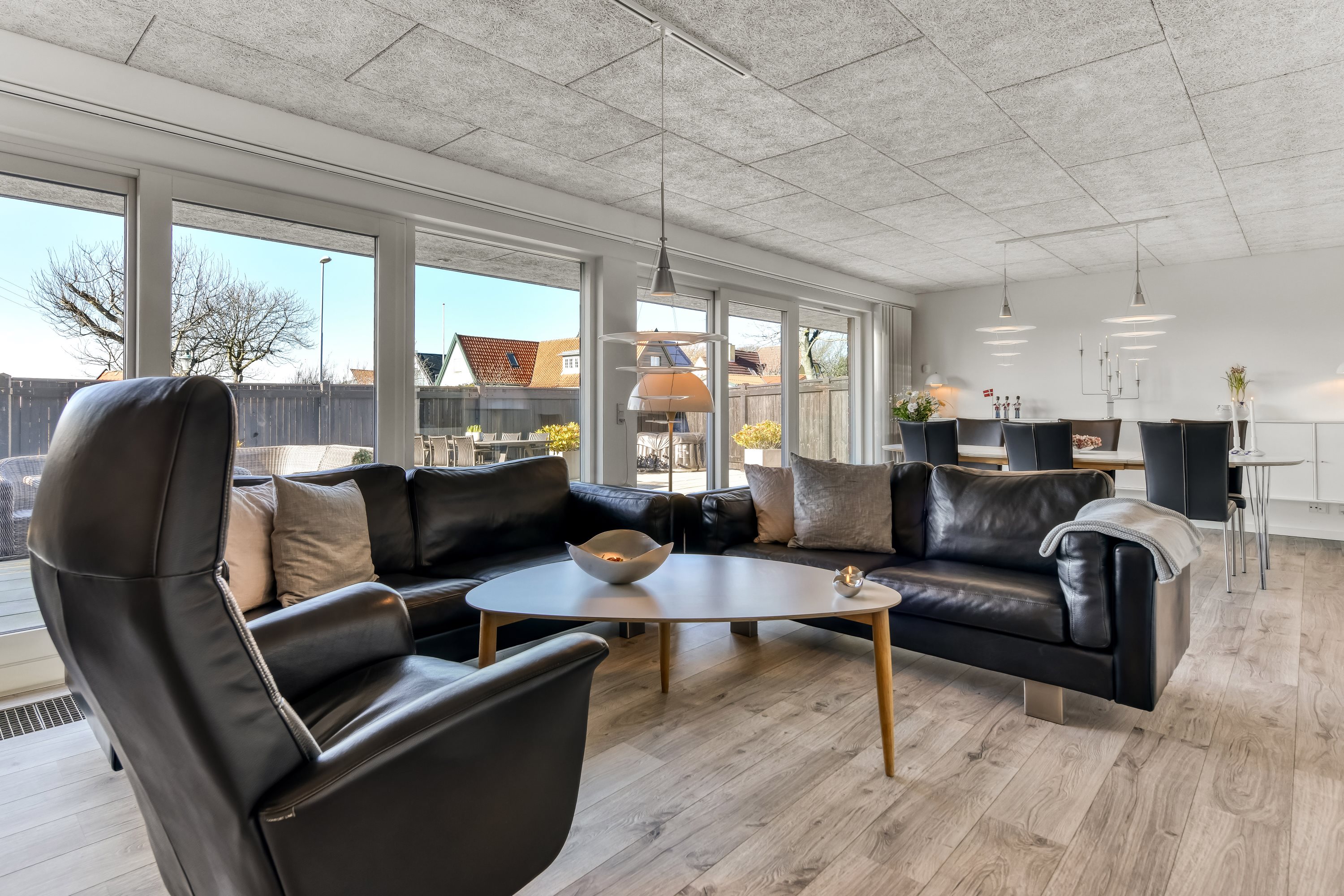 Fremhævet stue billede i fuldskærmstilstand. Billede af Hjerting Strandvej 62, Hjerting, 6710 Esbjerg V