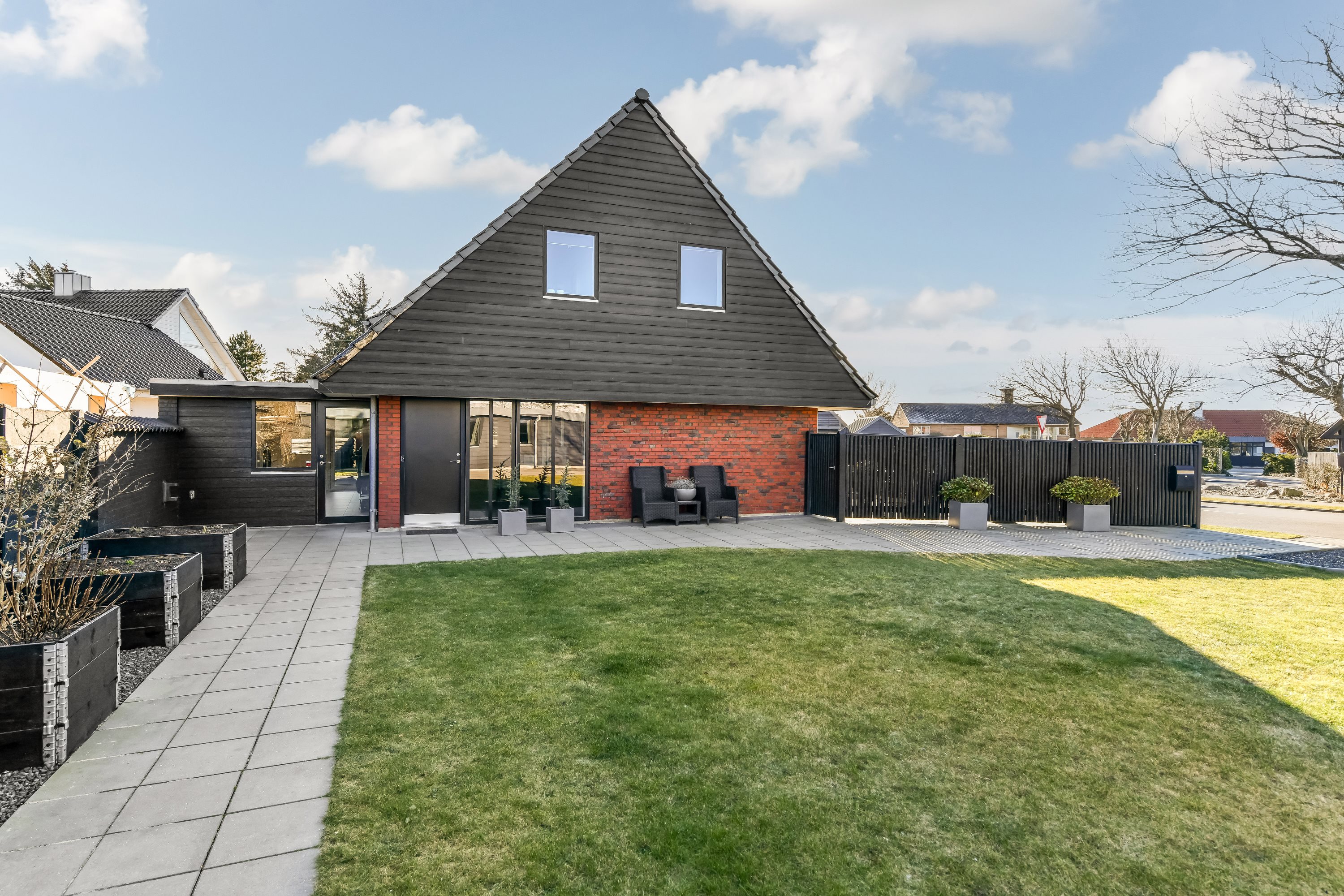 Fremhævet ejendommen billede i fuldskærmstilstand. Billede af Hjerting Strandvej 62, Hjerting, 6710 Esbjerg V