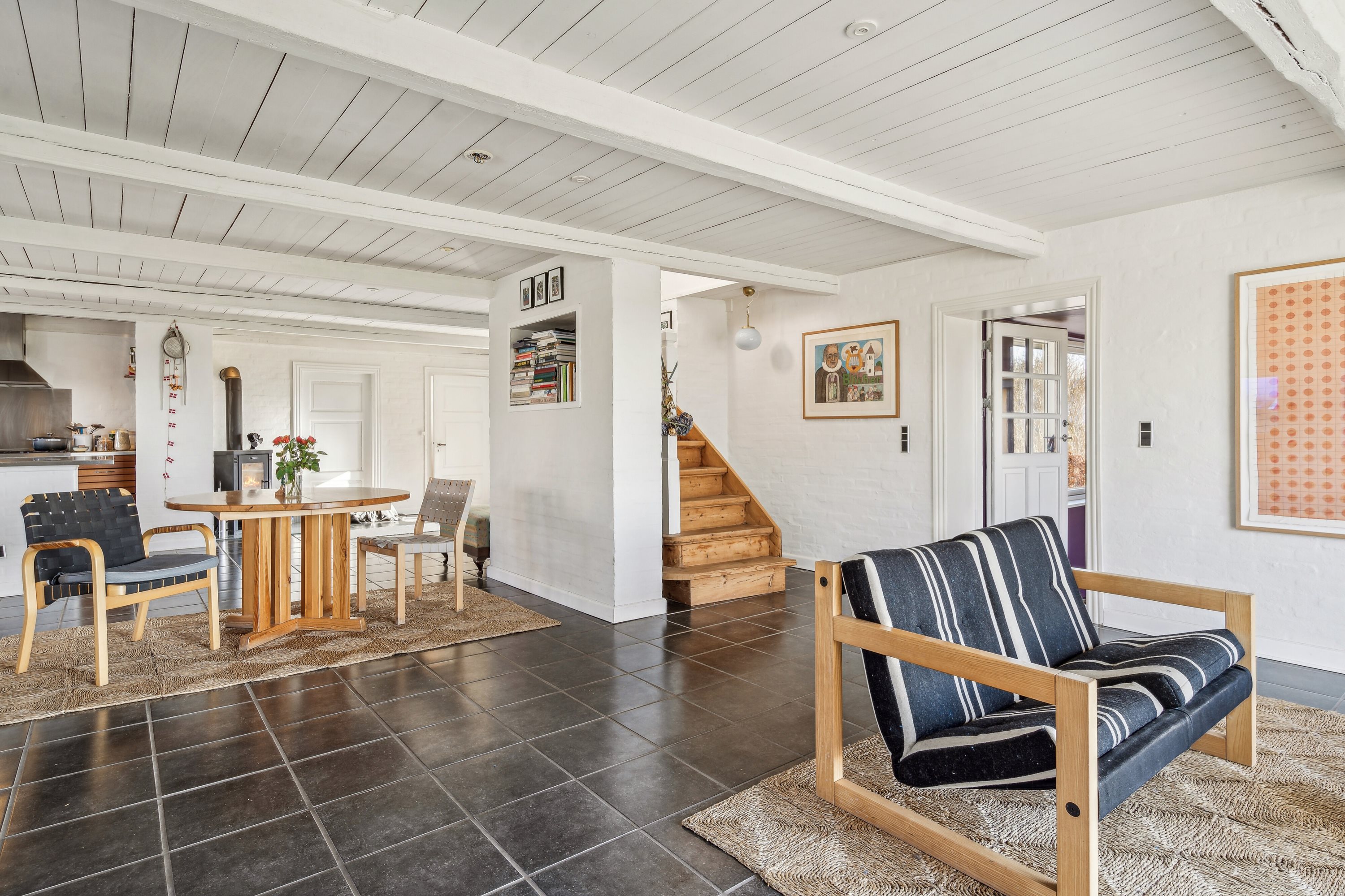 Fremhævet stue billede i fuldskærmstilstand. Billede af Vårøvej 13, Tåsinge, 5700 Svendborg