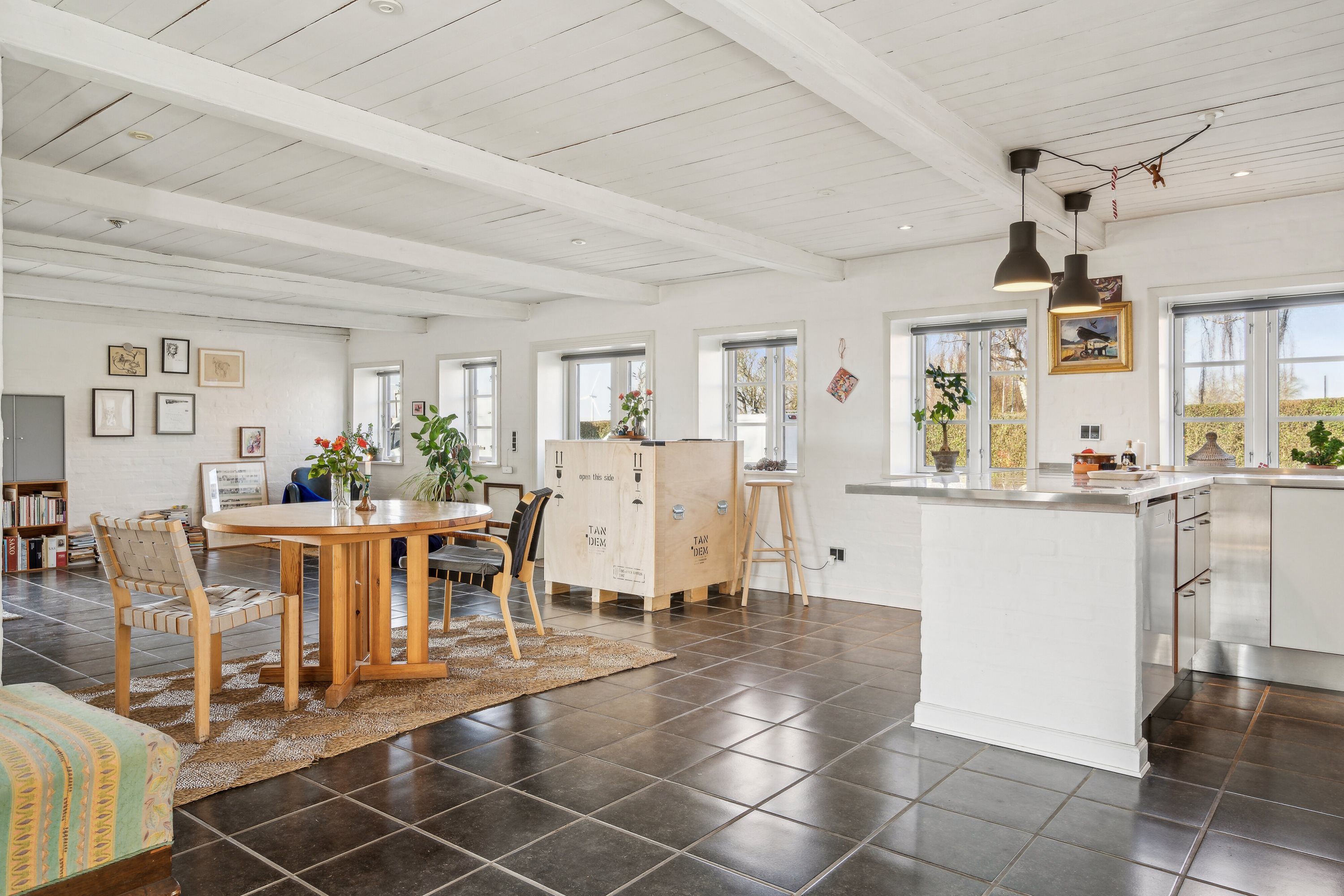 Fremhævet indendørs billede i fuldskærmstilstand. Billede af Vårøvej 13, Tåsinge, 5700 Svendborg