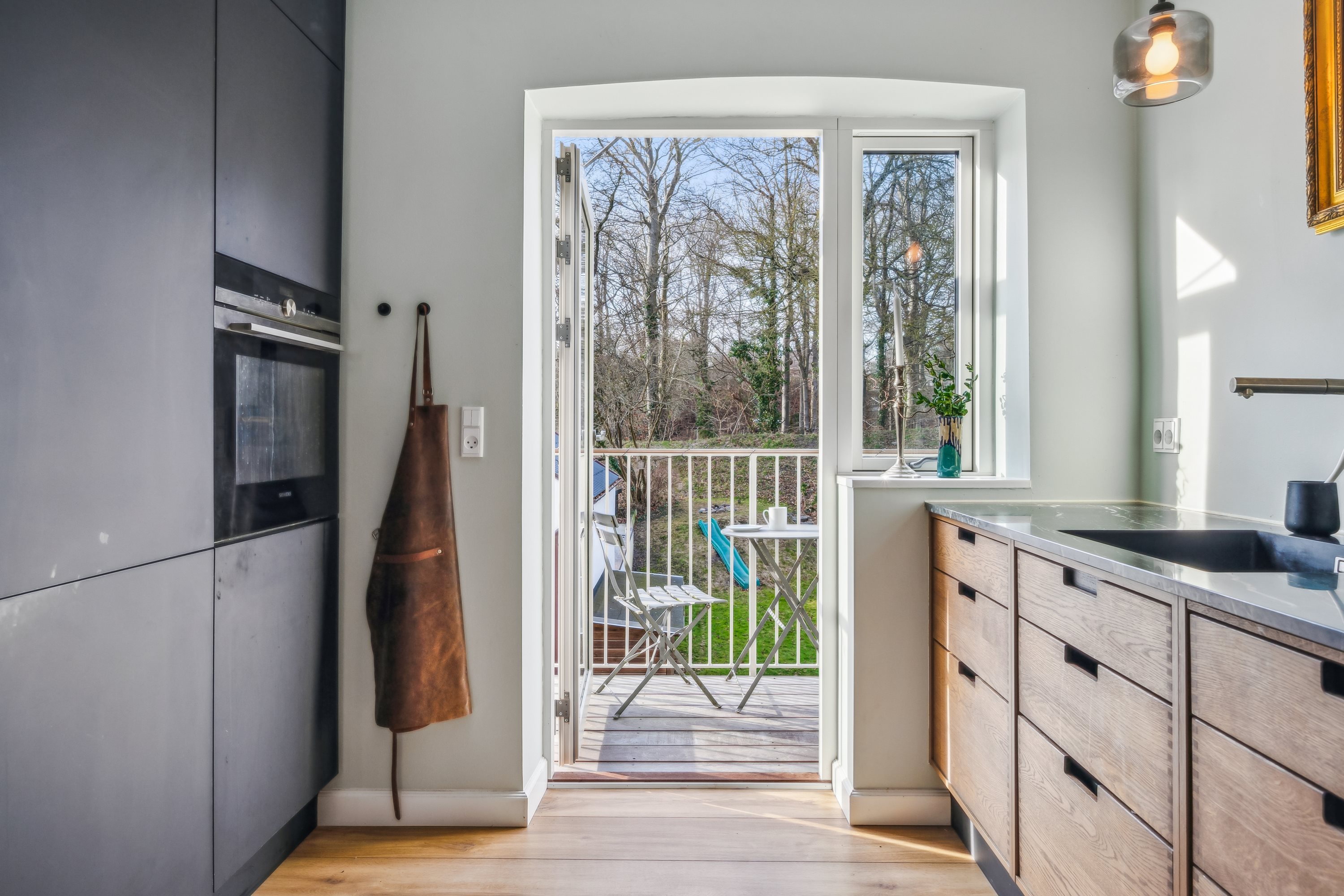 Fremhævet køkken billede i fuldskærmstilstand. Billede af Skovvejen 91, 8000 Aarhus C