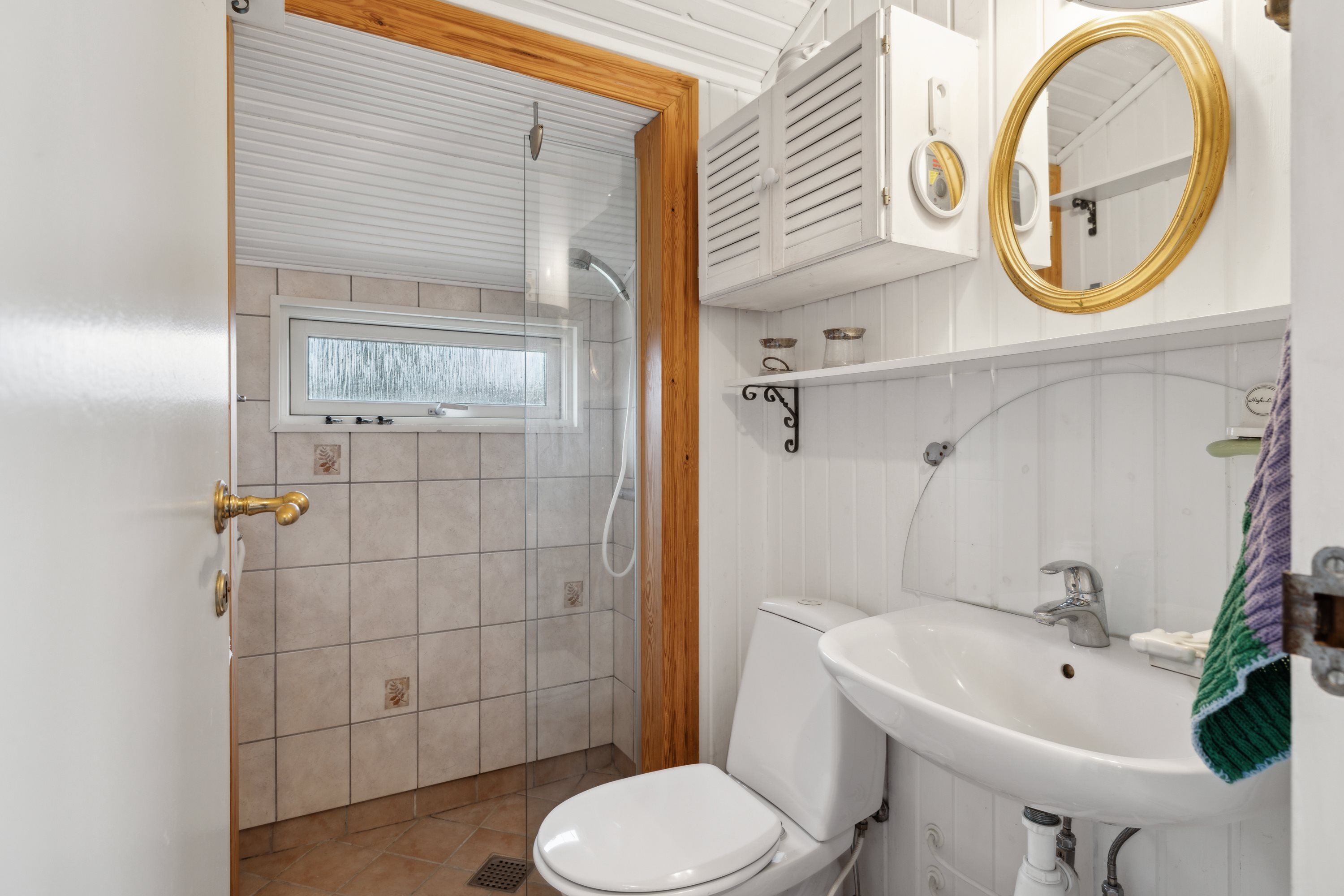 Fremhævet badeværelse billede i fuldskærmstilstand. Billede af Ærøvej 4, Horne, 5600 Faaborg