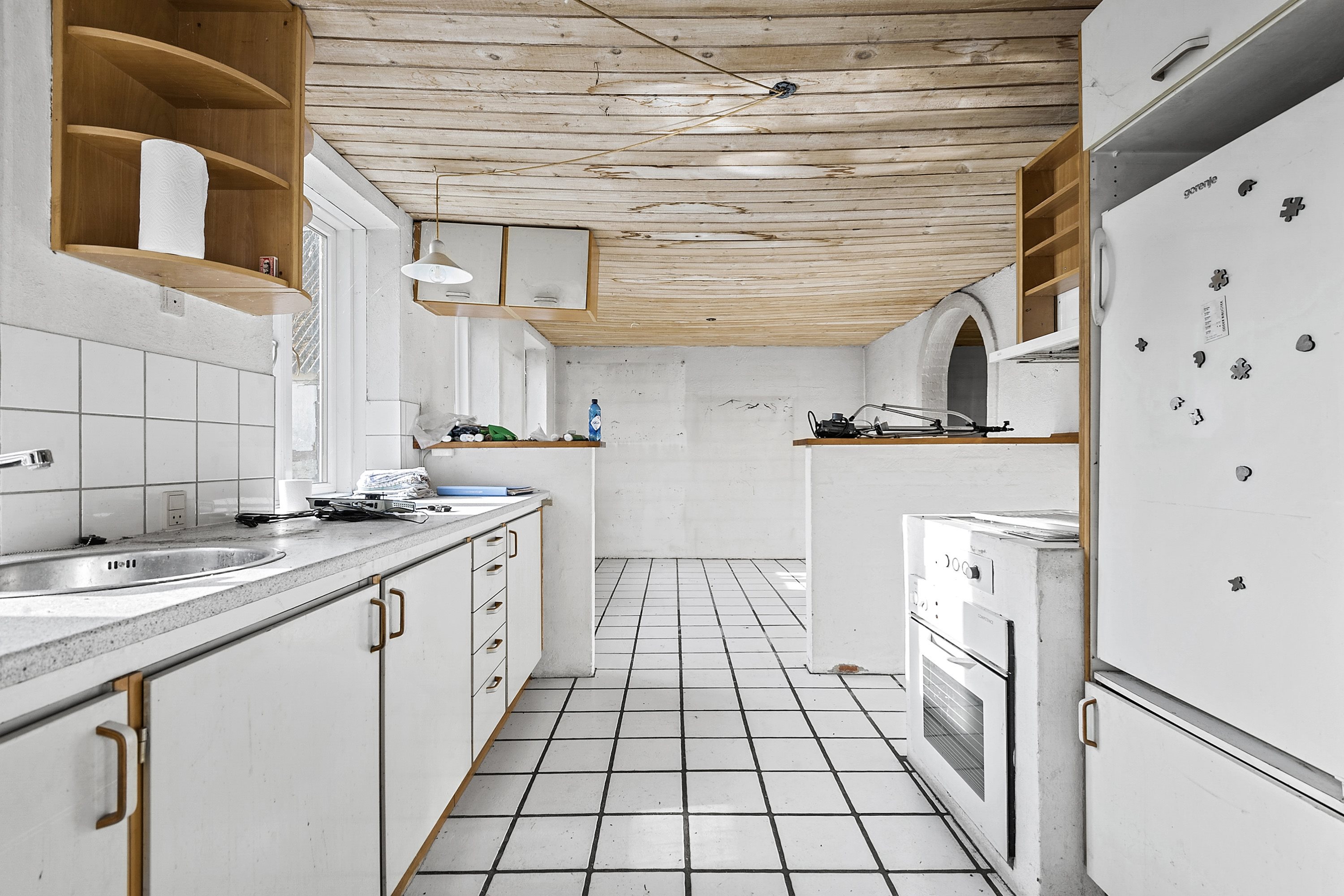 Fremhævet køkken billede i fuldskærmstilstand. Billede af Bjeragervej 48, Bjerager, 8300 Odder