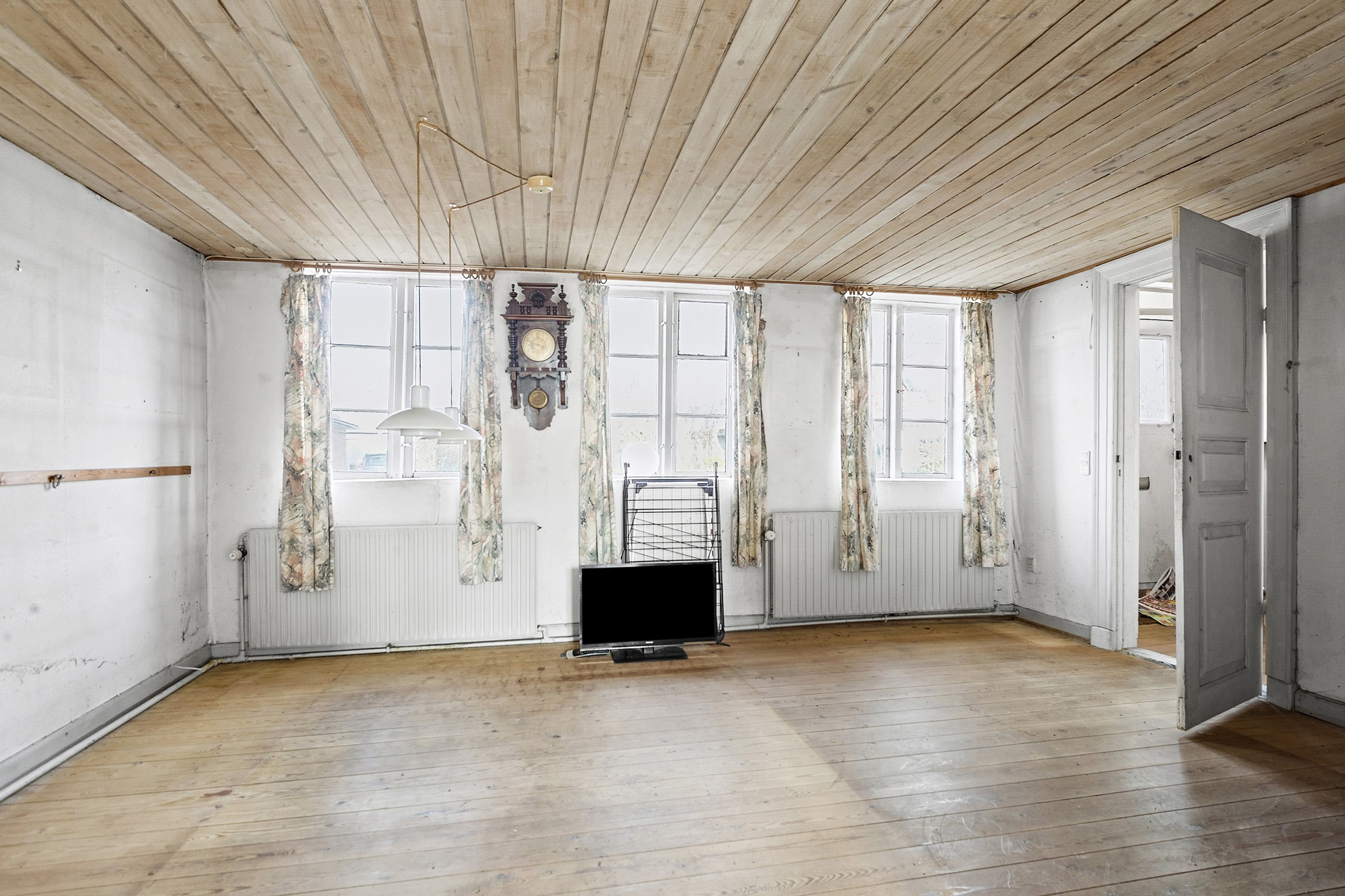 Fremhævet stue billede i fuldskærmstilstand. Billede af Bjeragervej 48, Bjerager, 8300 Odder