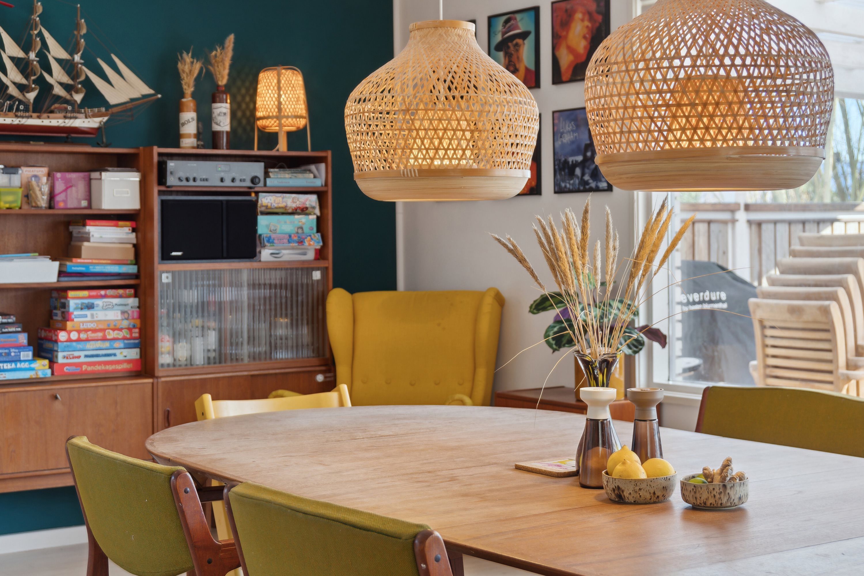 Fremhævet spisestue billede i fuldskærmstilstand. Billede af Anton Bøjesvej 3, 4581 Rørvig