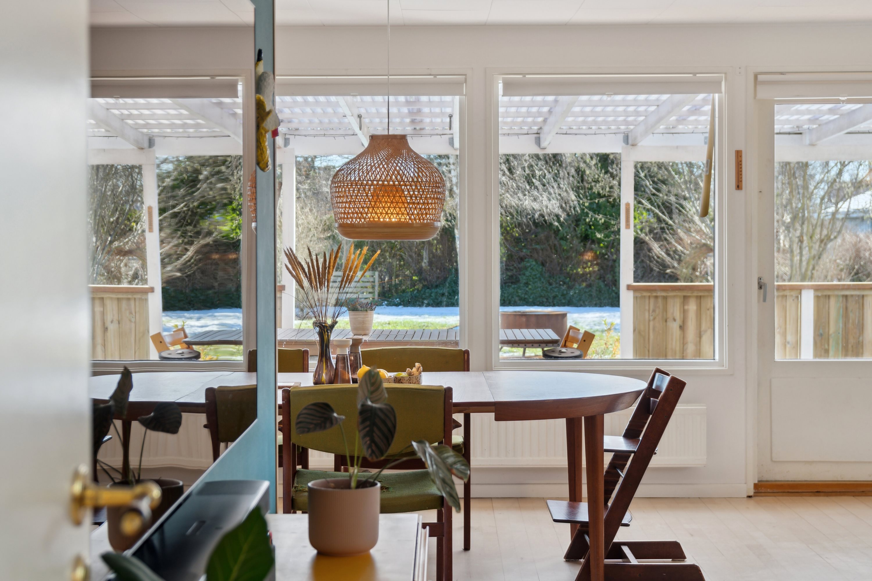 Fremhævet spisestue billede i fuldskærmstilstand. Billede af Anton Bøjesvej 3, 4581 Rørvig