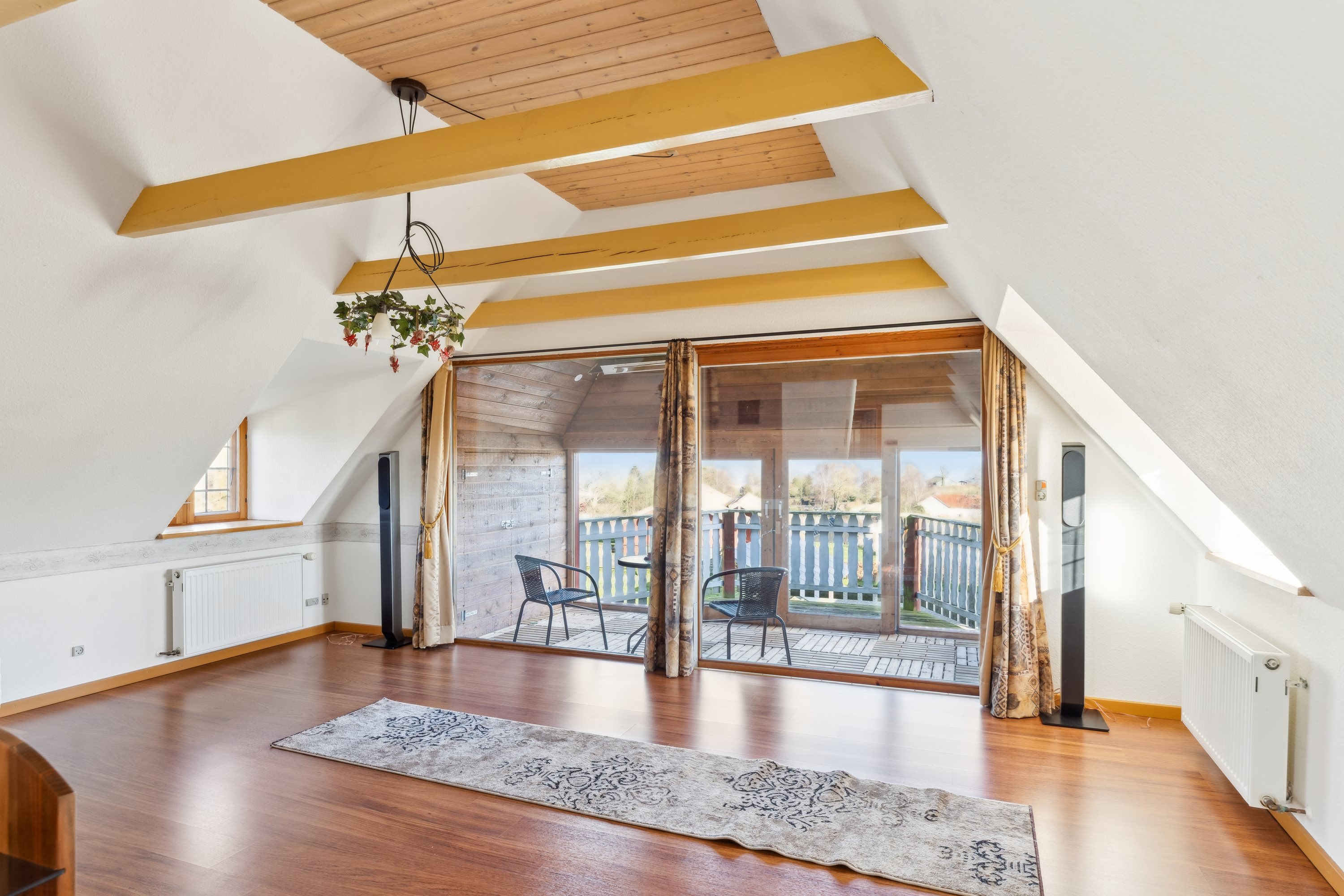 Fremhævet stue billede i fuldskærmstilstand. Billede af Nørre Kettingskov 5, 6440 Augustenborg