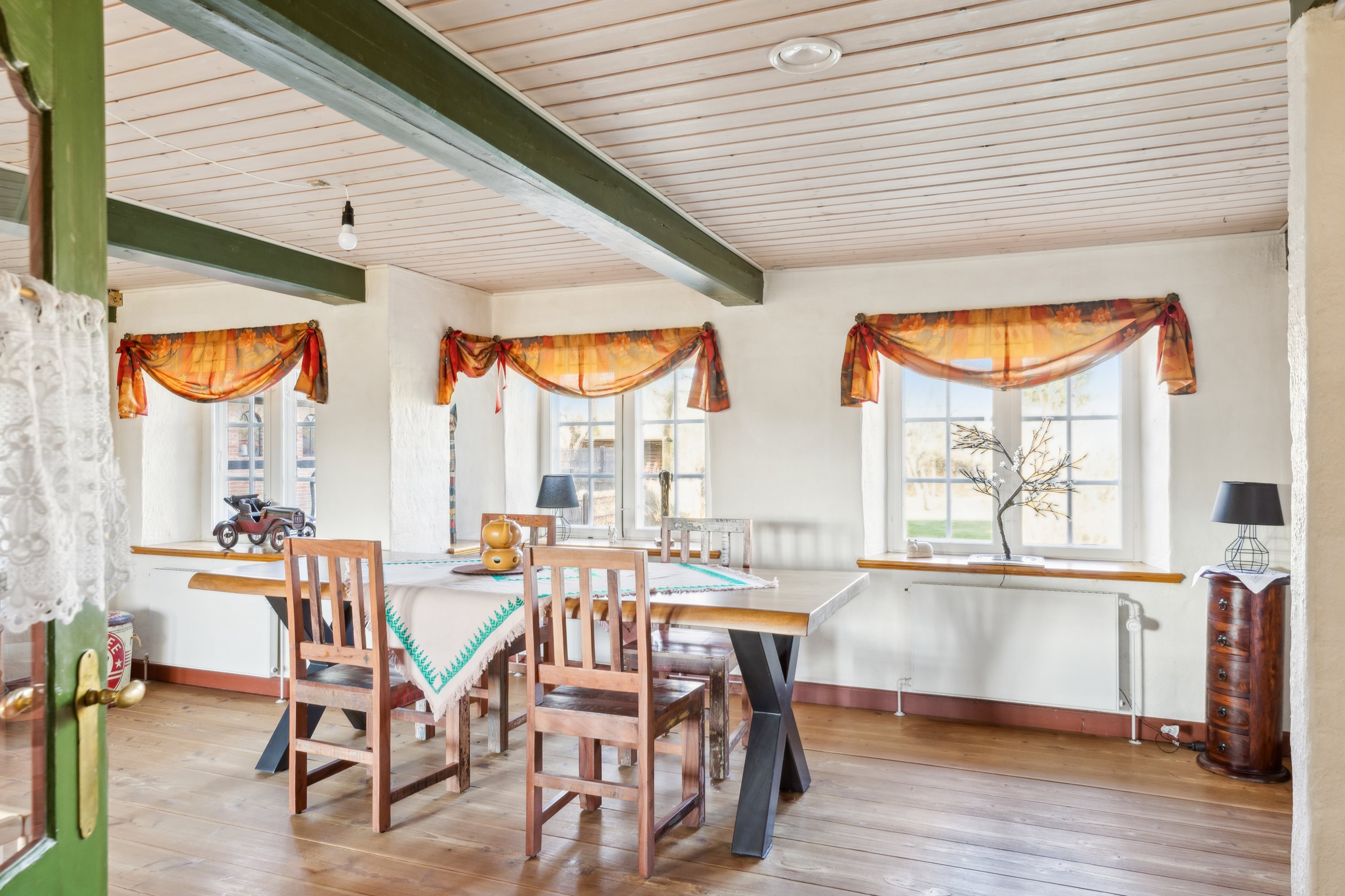 Miniaturebillede 2: spisestue. Billede af Nørre Kettingskov 5, 6440 Augustenborg