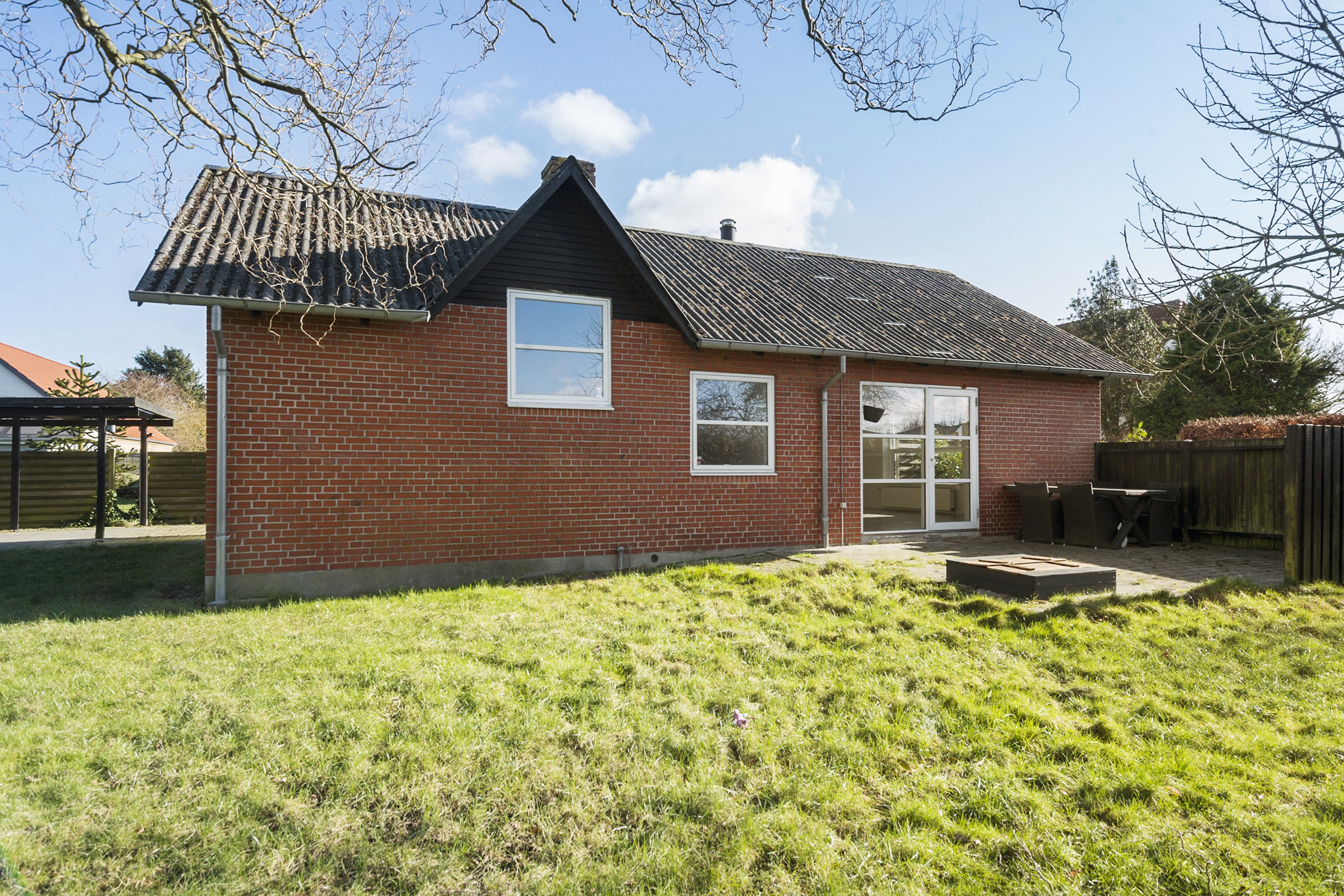 Fremhævet ejendommen billede i fuldskærmstilstand. Billede af Hesselbjergvej 14, Boulstrup, 8300 Odder