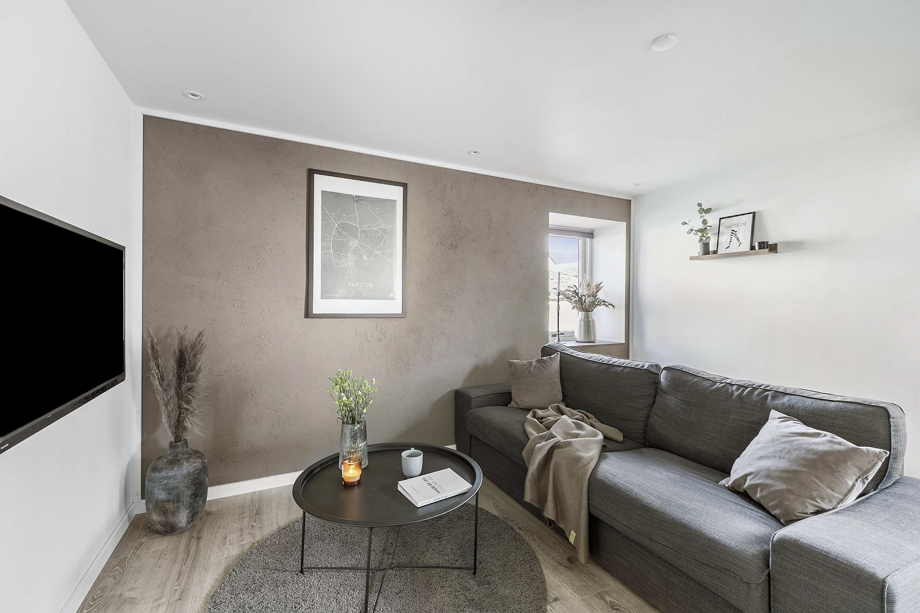 Fremhævet stue billede i fuldskærmstilstand. Billede af Foerlev Møllevej 37, Mesing, 8660 Skanderborg