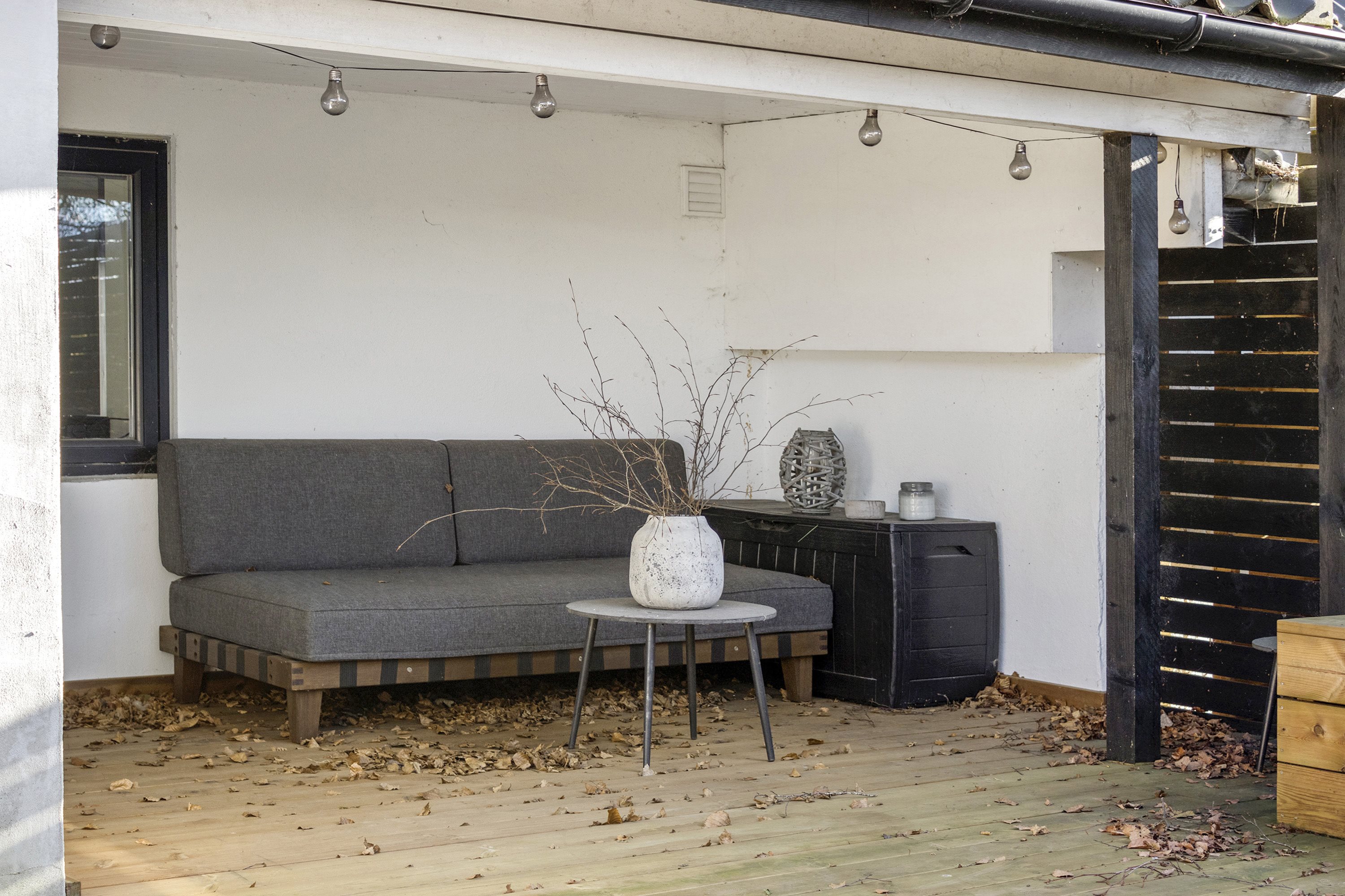 Fremhævet terrasse billede i fuldskærmstilstand. Billede af Foerlev Møllevej 37, Mesing, 8660 Skanderborg