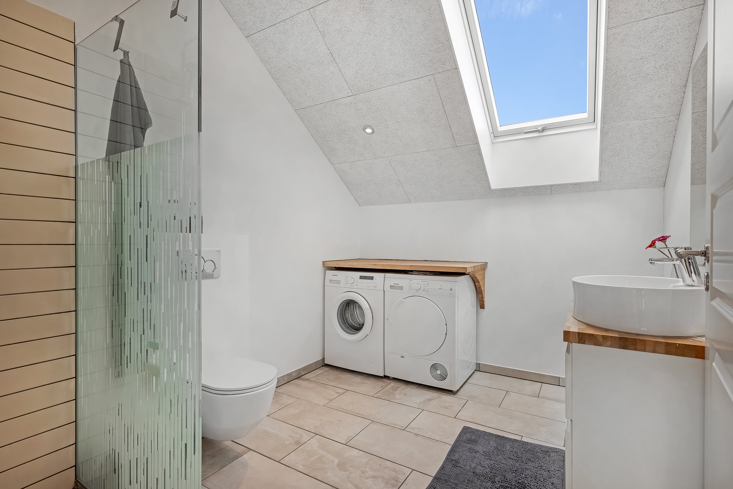 Fremhævet badeværelse billede i fuldskærmstilstand. Billede af Vejlby Klit 247, Vejlby, 7673 Harboøre