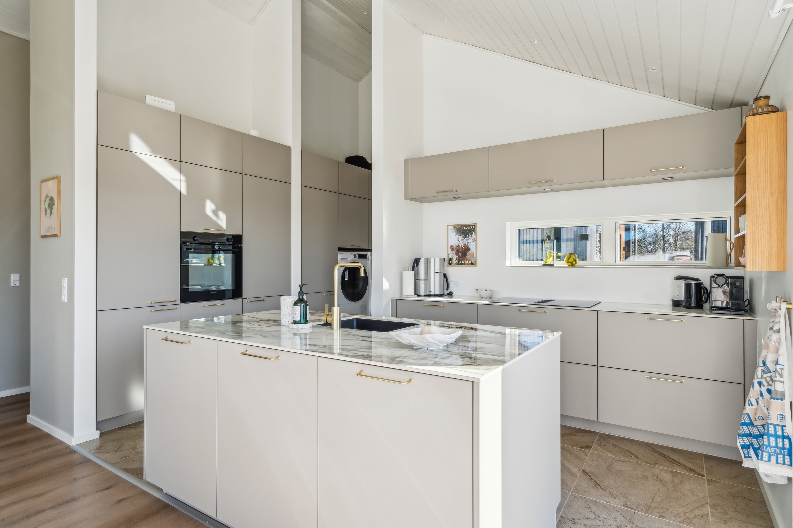 Fremhævet  billede i fuldskærmstilstand. Billede af Dyrehaven 35, Øster Hurup, 9560 Hadsund