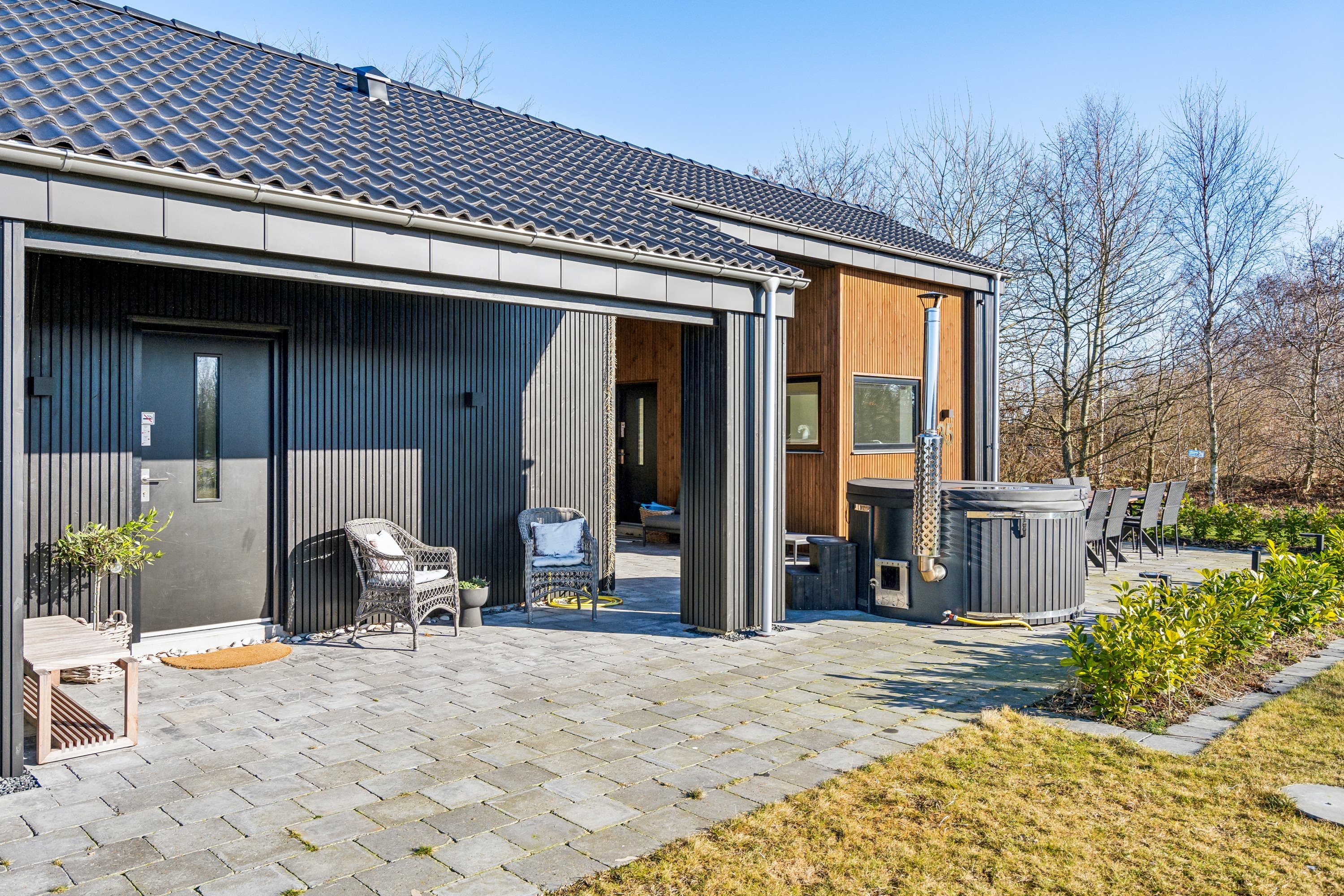 Miniaturebillede 2: . Billede af Dyrehaven 35, Øster Hurup, 9560 Hadsund