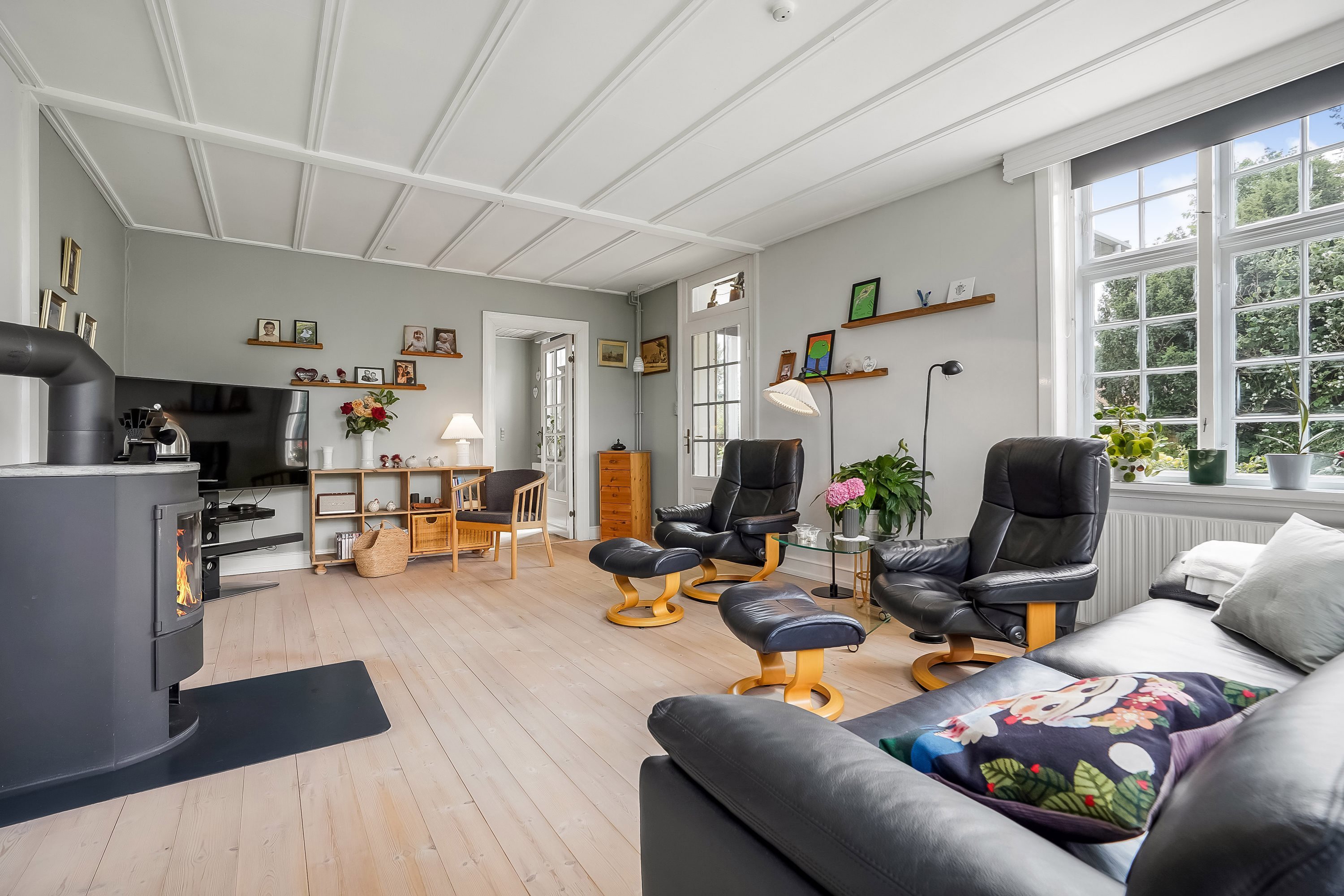 Fremhævet stue  billede i fuldskærmstilstand. Billede af Svendborgvej 424, 5600 Faaborg