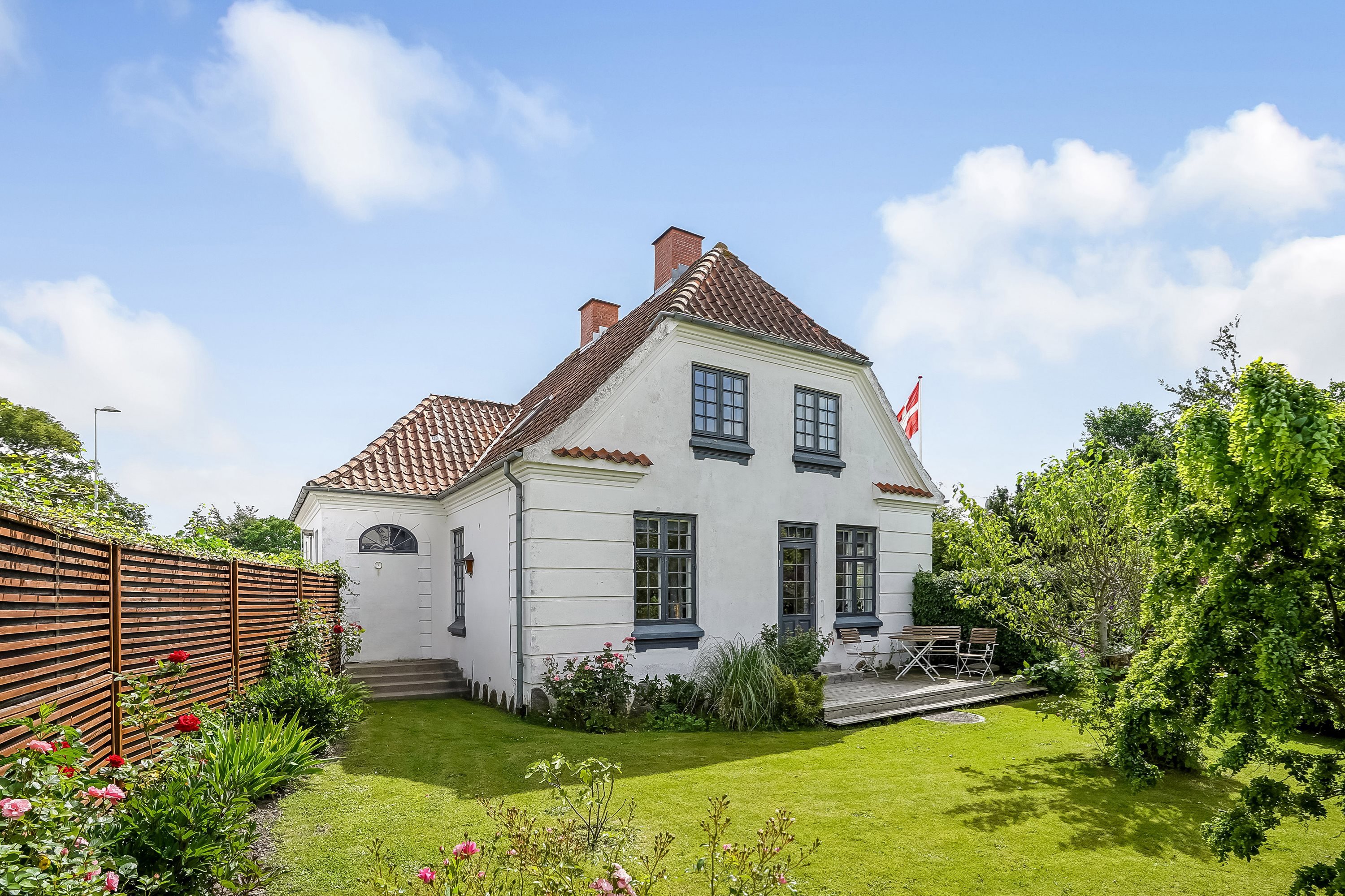 Fremhævet facade billede i fuldskærmstilstand. Billede af Svendborgvej 424, 5600 Faaborg